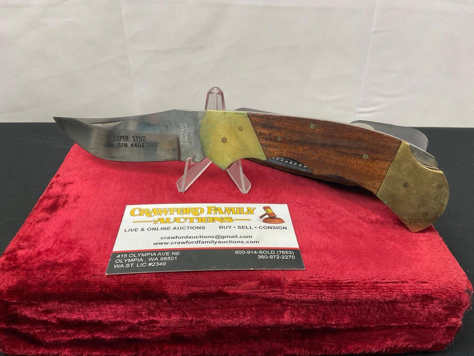 Large Brass Steel & Wood Folding Knife, Pakistani Buck style Super Stud SFB 4406, 3.75 in blade: Appears to be in good shape. The blades measure approx 3.75 inches long. All of these knives come from the same large collection. See pics. E-2504