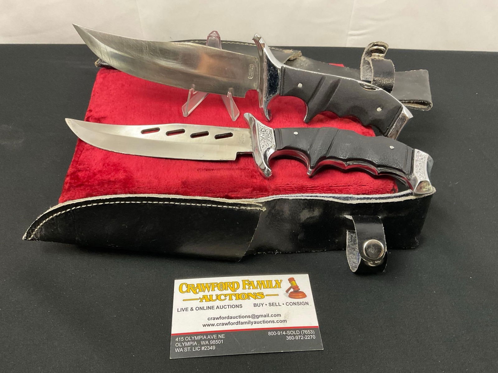 Pair of Pakistani Fixed Blade Knives, w/ leather sheaths (1 of 3)