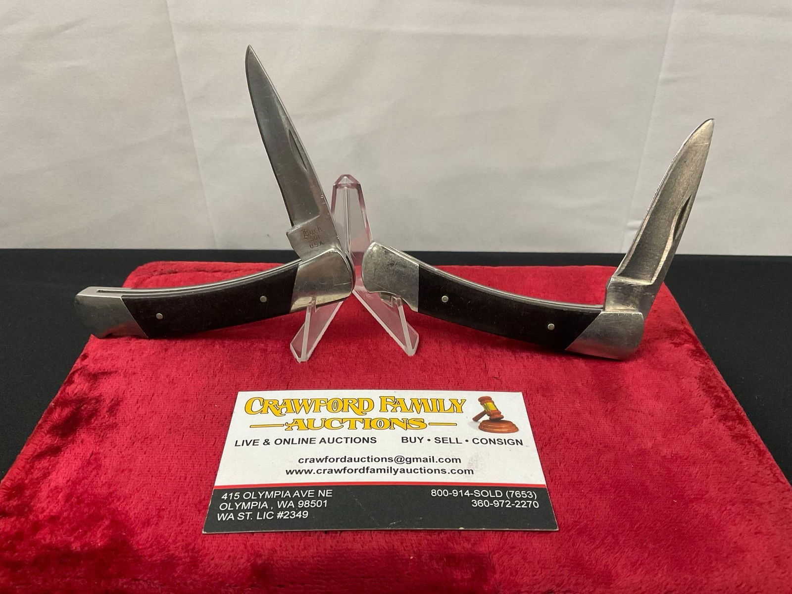 Pair of Vintage Buck Folding Pocket Knives, 2x Model 501 Solo Knife Single Blade w/ Wood Handle (1 of 4)