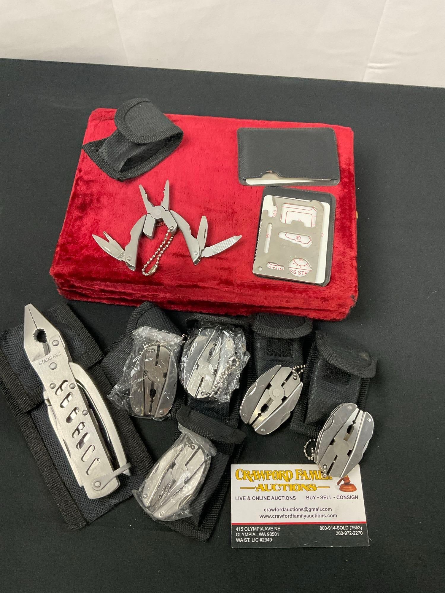 Group of 6 Small Stainless Steel Folding Multi Tools, 2x Tool cards, Larger Plier and Multi Tool (1 of 4)