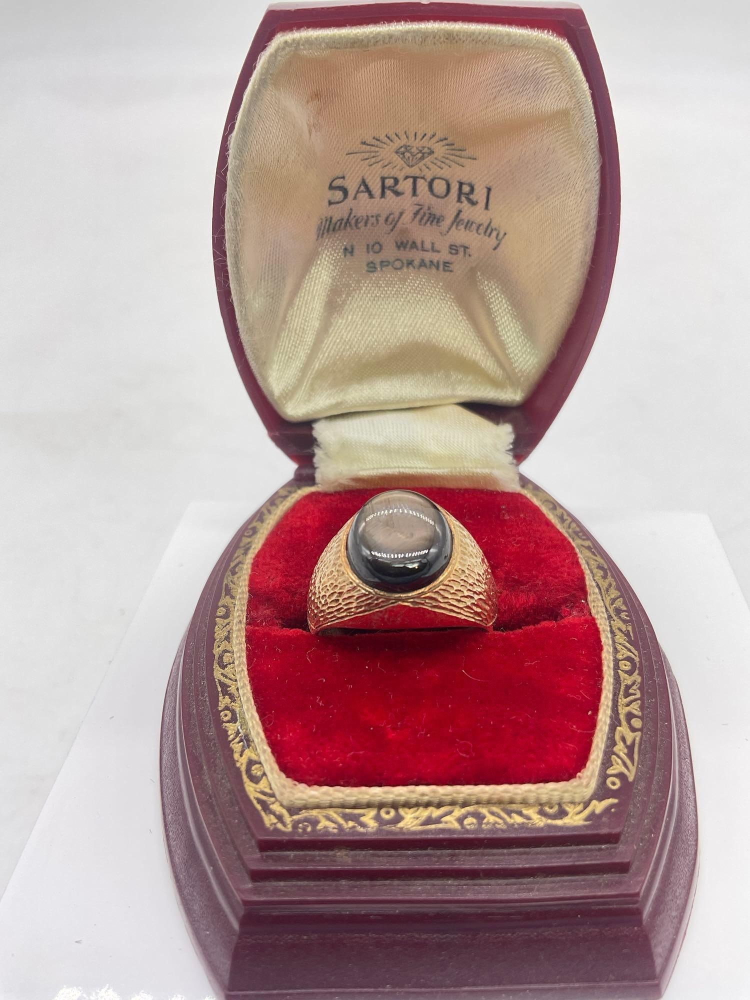 Mens sz 9 14k gold smokey quartz cocktail ring with nice art deco design 7.4 grams (1 of 4)