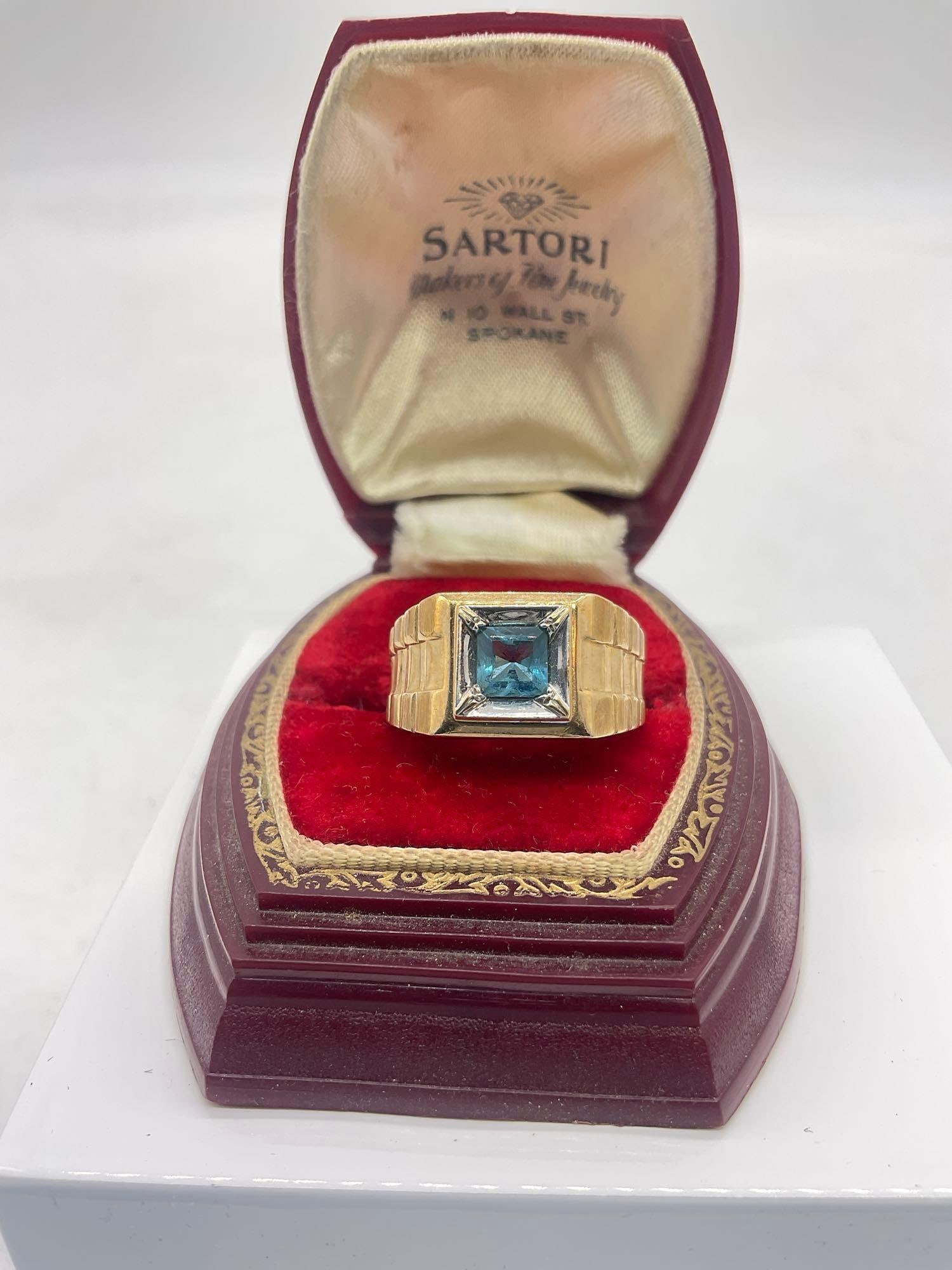 14k gold mens blue topaz ring with watch band style design, 4.4 grams sz 9: JC-2646