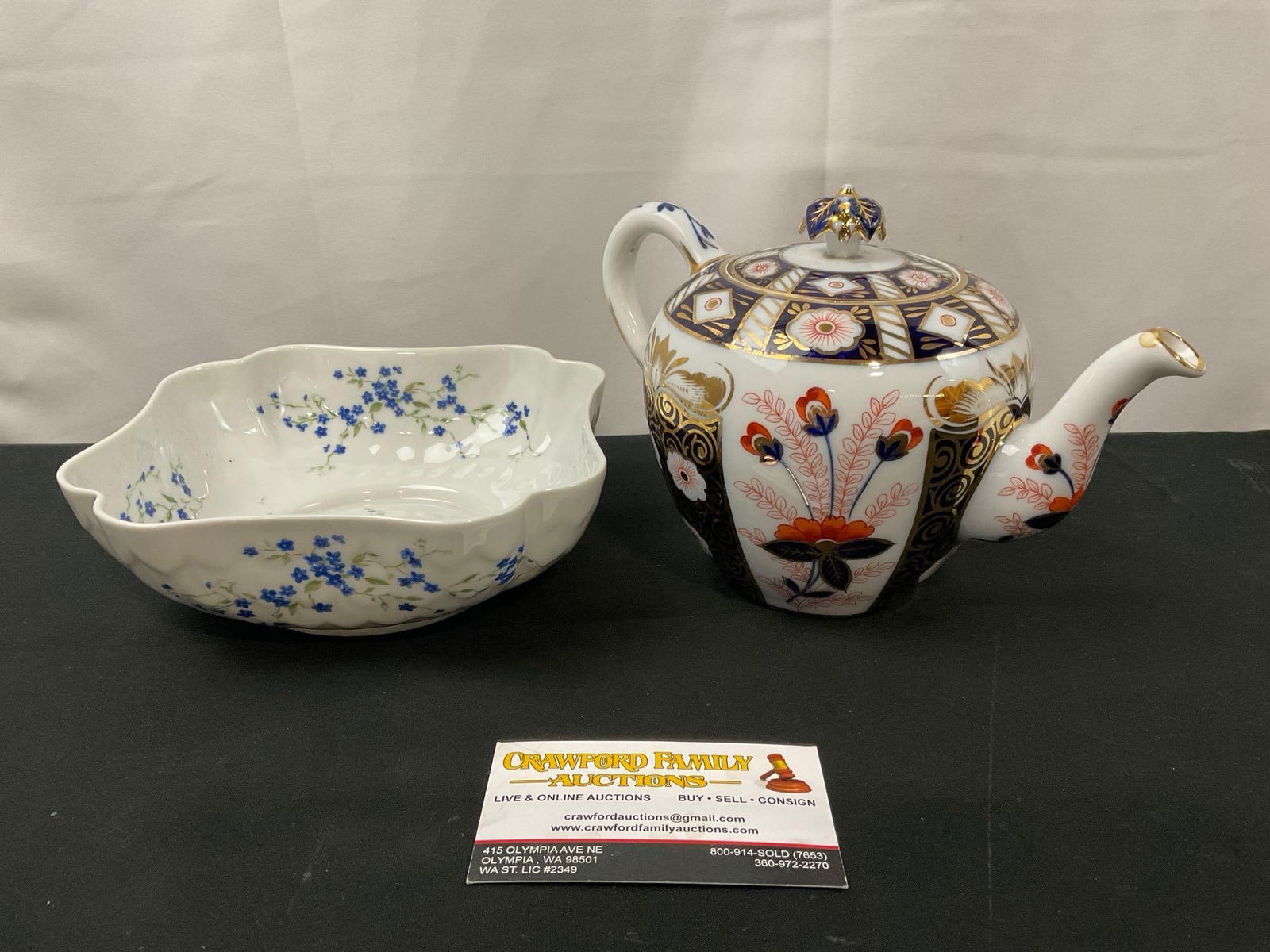 Antique SCHOENAU Imari Teapot - c.1890 - Germany & Bernardaud Limoges Myosotis pattern Bowl: Appears to be in good shape. The teapot has a crossed swords mark with an H below, and it measures approx 5.25h x 8w x 5d inches. See pics. E-2001