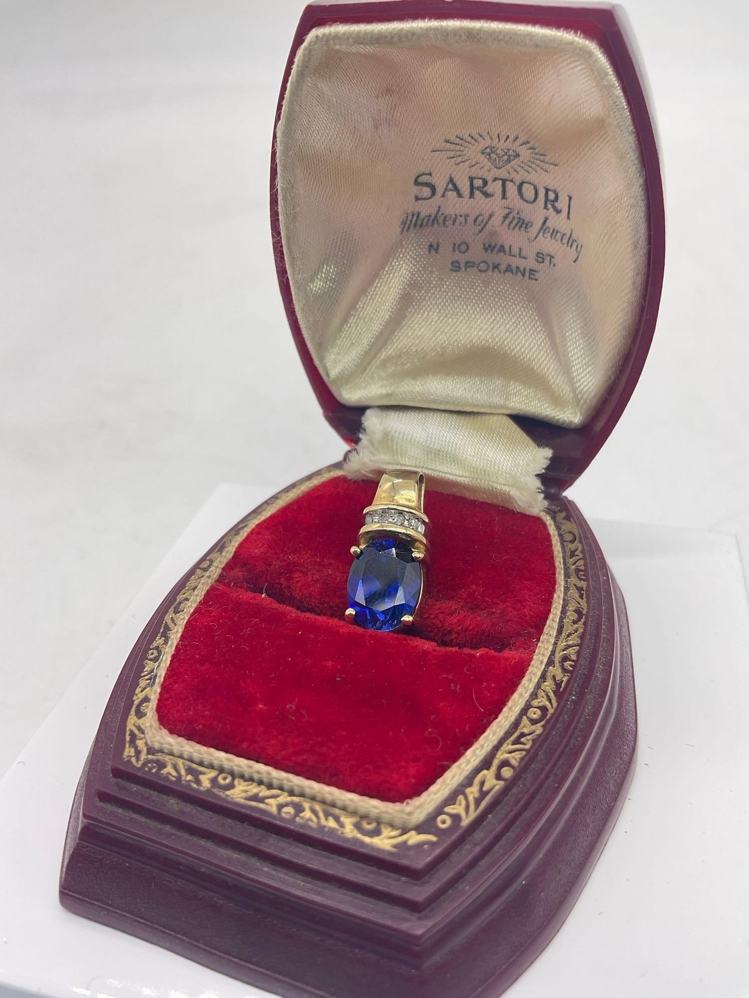 Lovely 14k yellow gold slide pendant with diamond chip accent and large Sapphire center stone (1 of 3)