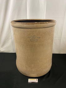 Massive 15 Gallon Robinson Ransbottom Blue Crown Stoneware Crock (1 of 7)