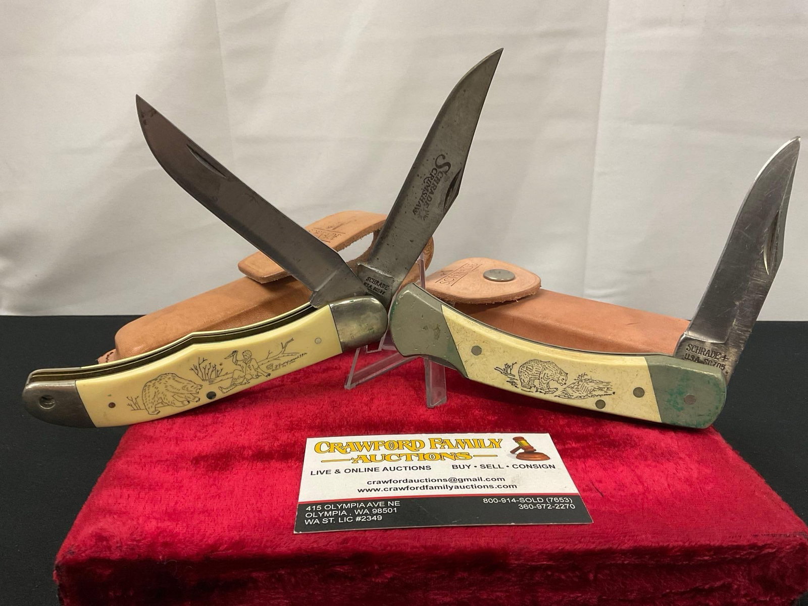 Pair of Vintage Schrade Scrimshaw Folding Pocket Knives, Models SC508 & SC705, w/ Leather Sheaths: Appears to be in good shape, some wear can be seen. The blades measure approx 4 inches. All from the same large collection. See pics. E-2504