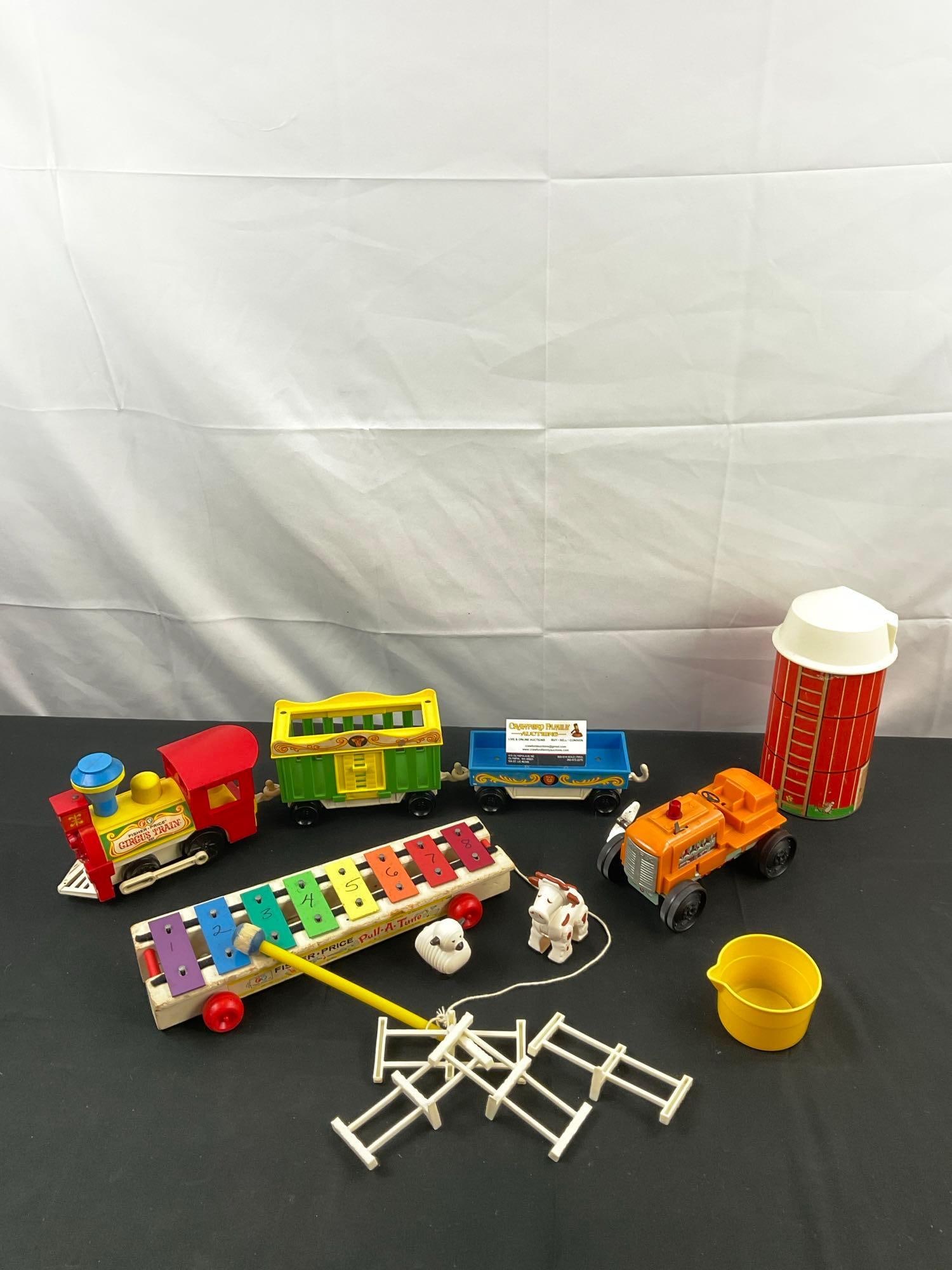 13 pcs Vintage Children's Toys Assortment. Fisher-Price Pull-A-Tune 870 & Circus Train 991. See (1 of 6)