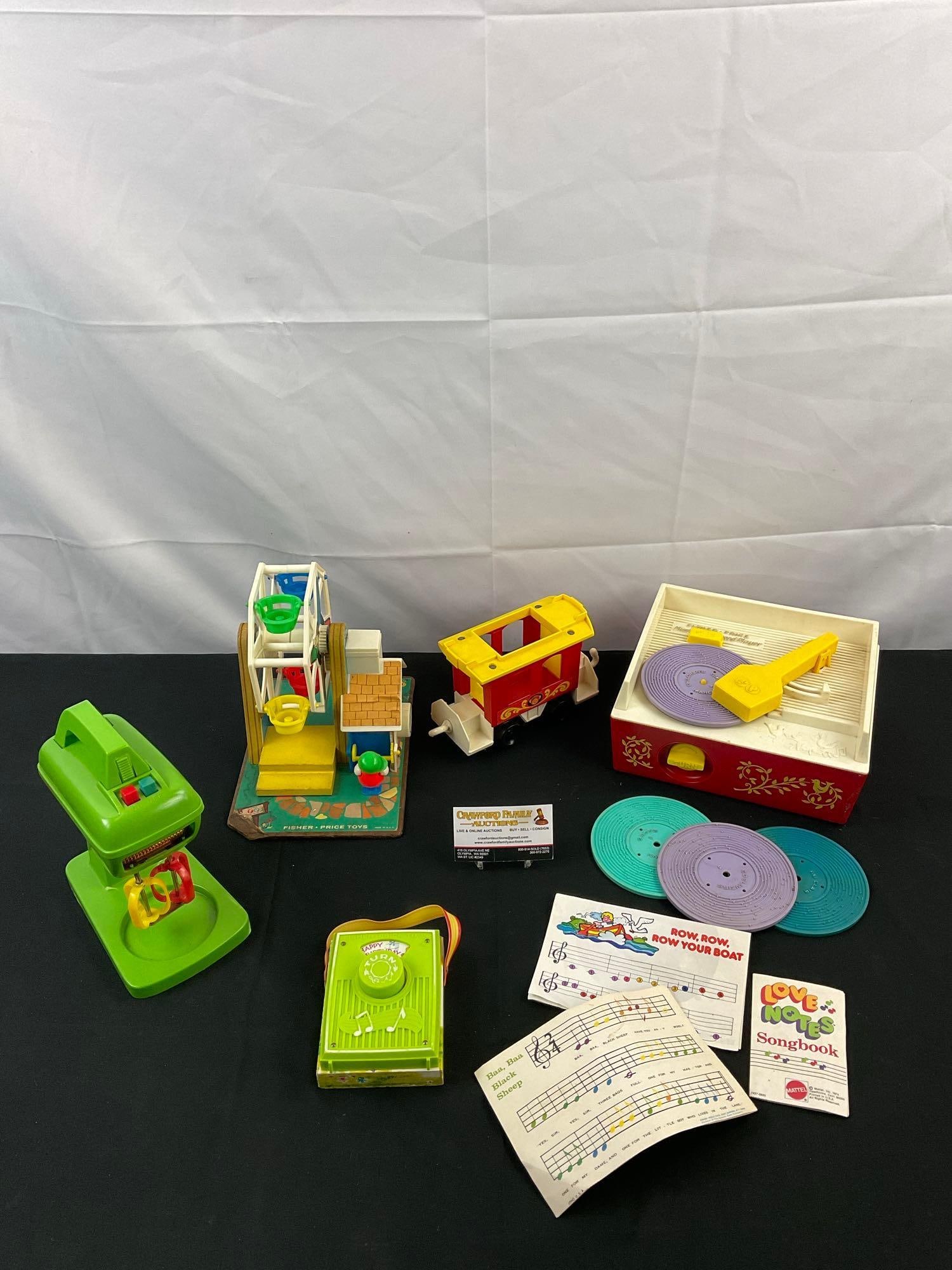 8 pcs Vintage Children's Toys Assortment. Fisher-Price Toys Happy Birthday Radio 768. See pics. (1 of 7)