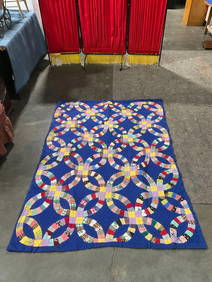 Vintage Handmade Blue Patchwork Quilt w/ Interlocking Rings Pattern. Measures 82" x 61" See pics. (1 of 4)