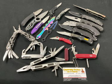 19 Assorted Knives, incl. Coasts BX309, BX316, DX200 (1 of 10)