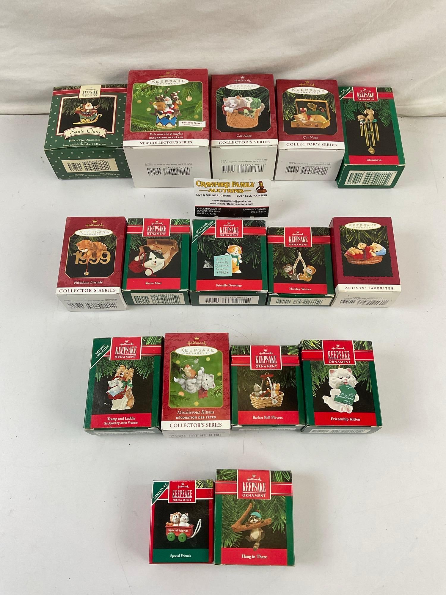 16 pcs Vintage Hallmark Keepsake Christmas Ornament Assortment. Original Boxes. See pics. (1 of 4)