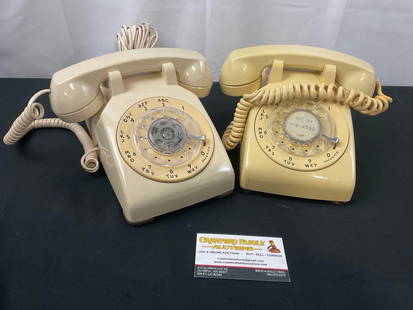 Pair of Vintage Rotary Phones, White & Cream in Color by Western Electric: Appears to be in good shape. The pieces measures approx 5h x 8w x 9d inches. See pics. E-2684 