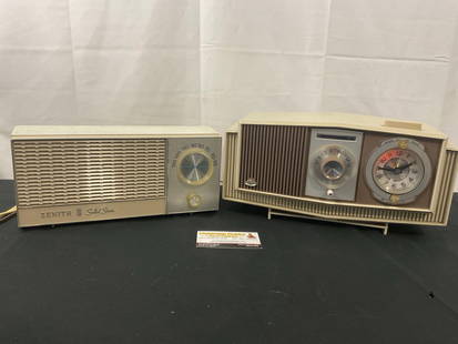 1963 Mid Century Motorola Tube Radio model C4P-1 & Zenith Radio Solid State Model Z218I: Appears to be in good shape. Tested and powers on. The motorola piece measures approx 6.5h x 13w x 5.5d inches. See pics. E-2684 