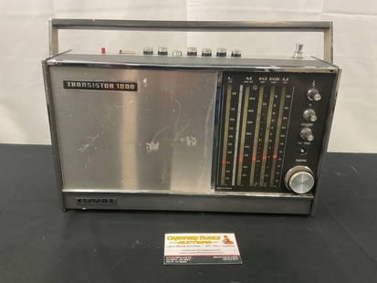 Vintage 1966 German Grundig Transistor 1000 Radio: Appears to be in good shape. Not currently working, no batteries or cables are included. The piece measures approx 10h x 14w x 4.5d inches w/ the handles. See pics. E-2684 