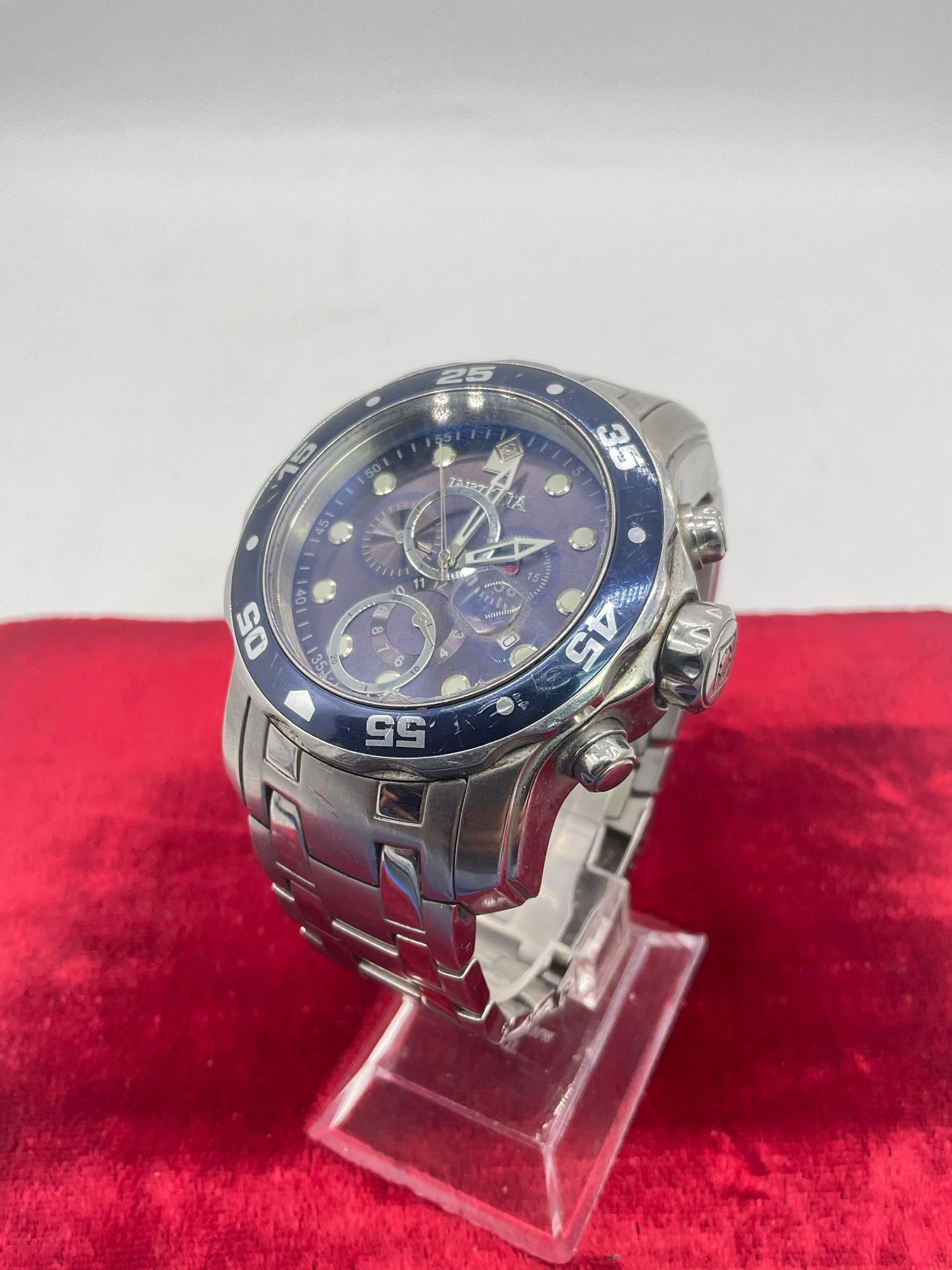 Invicta Pro Diver Master of the Ocean Trinite stainless steel men's watch - needs repair as is: JC-2651