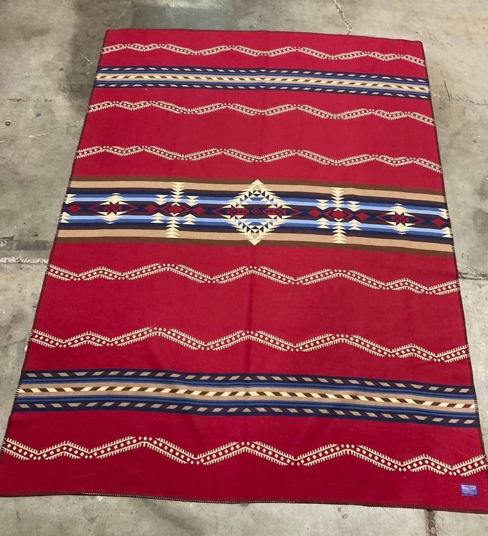 Pendleton Rim Rock Collection Blanket, Twin Size 66 x 90 inches (1 of 6)