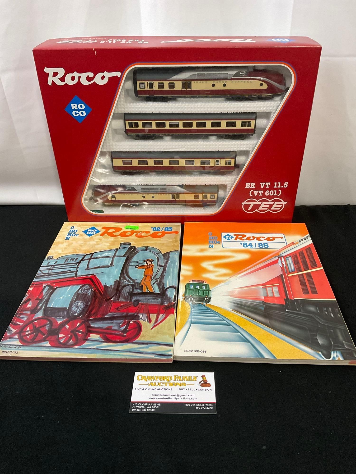 Vintage Roco BR VT 11.5 VT601 Train Model Set of 4 Cars, pair of Roco Catalogs, 82/83 & 84/85 (1 of 6)
