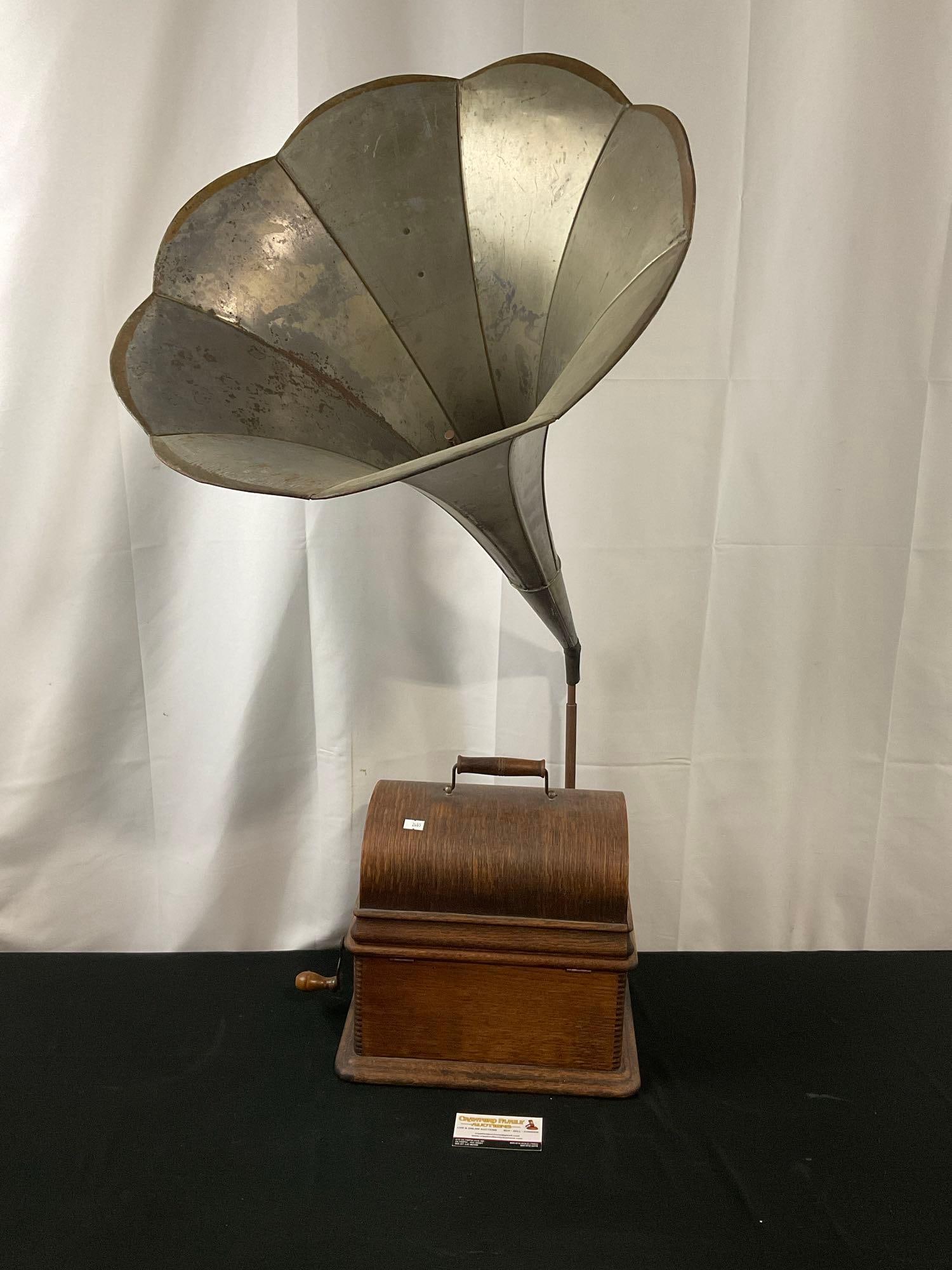 Antique Edison Standard Phonograph w/ Cover and large Horn (1 of 8)