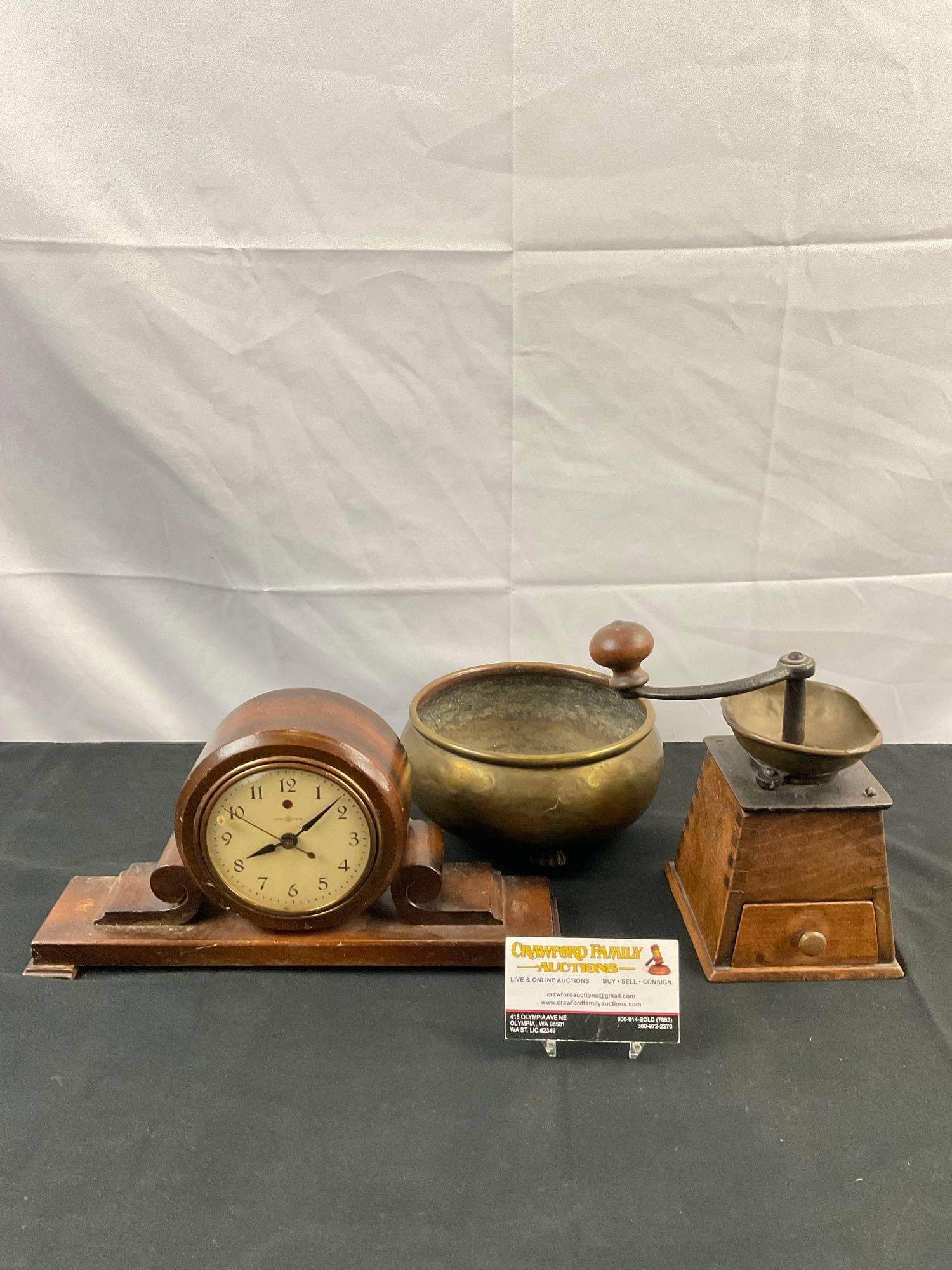 3 pcs Antique Homeware Assortment. Coffee Mill. General Electric Clock, Not Working. See pics. (1 of 11)