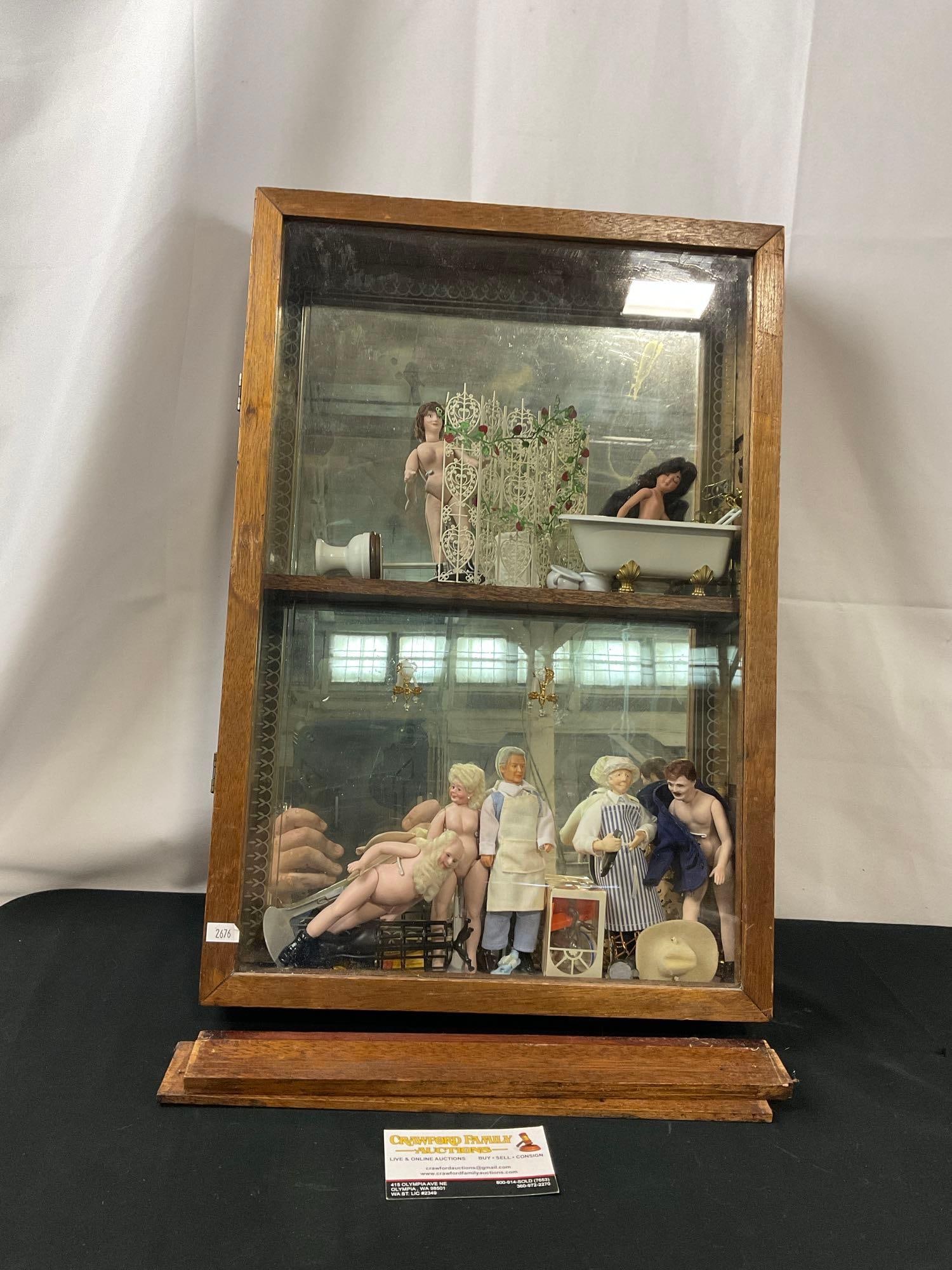 Vintage 1957 Mirrored Shadowbox w/ Miniatures, 21 x 14.25 inches, Bathroom & Dressmakers Shop (1 of 5)