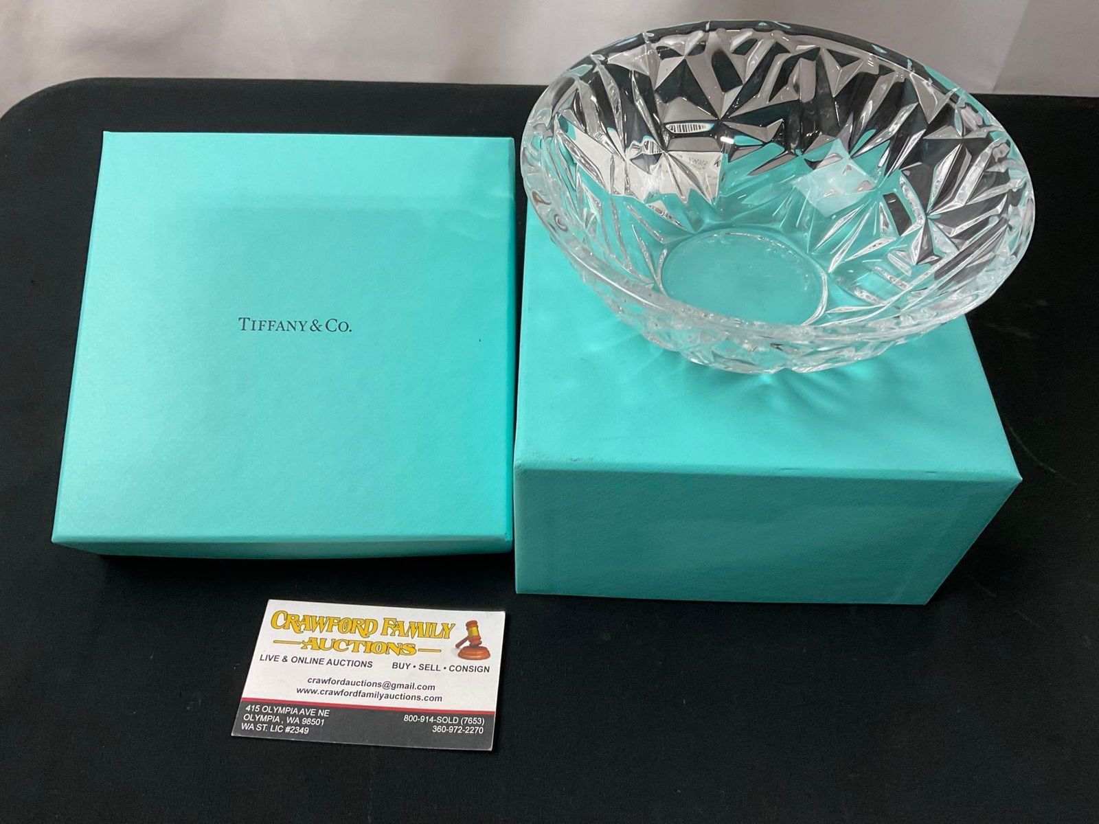Tiffany & Co Rock Cut Crystal Bowl 6 Round Candy Dish in original blue box (1 of 4)