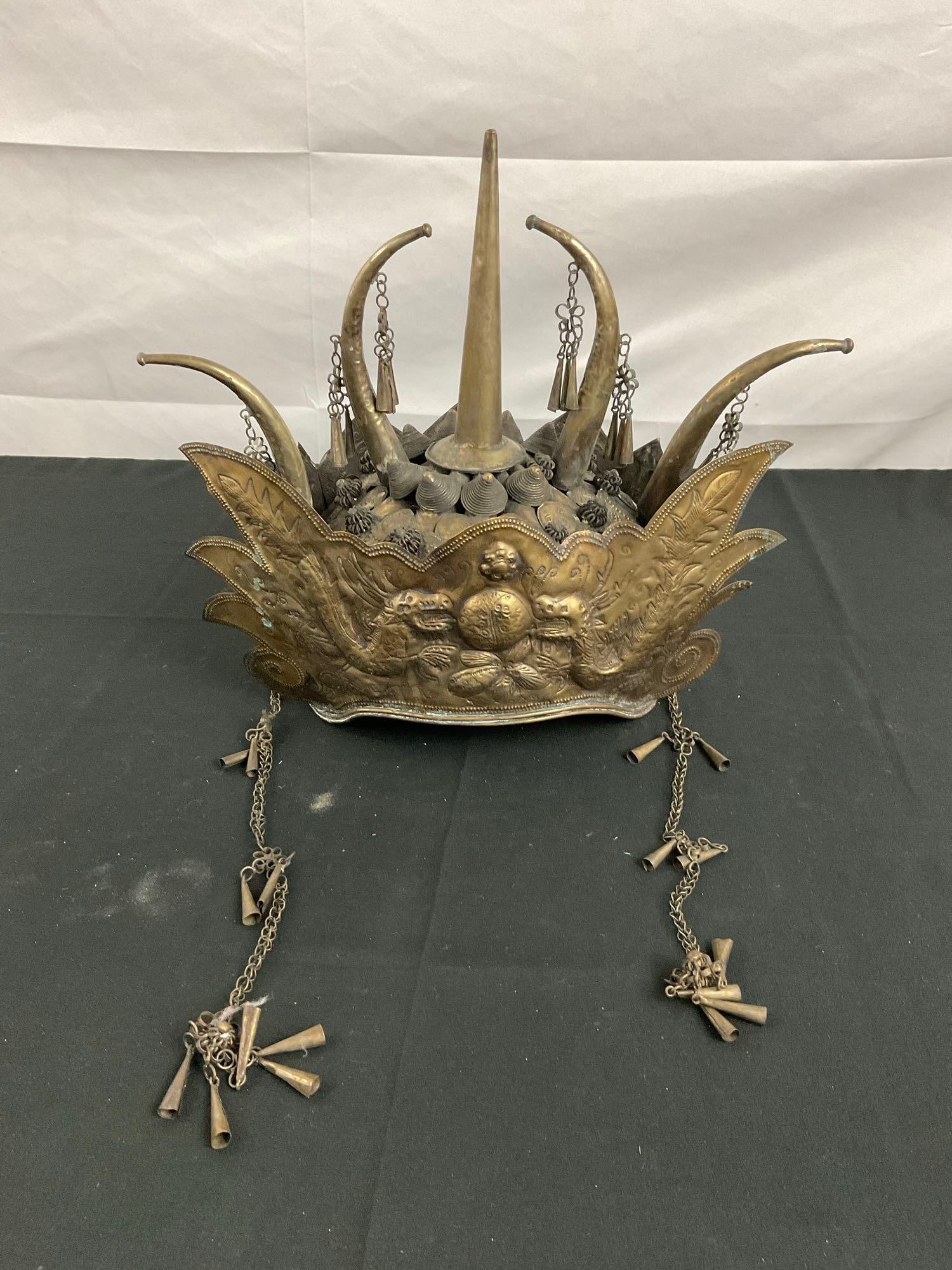 Metal Miau China Brass Crown w/ Stunning detail w/ dinosaur / dragon motif & 5 horns - See pics (1 of 7)