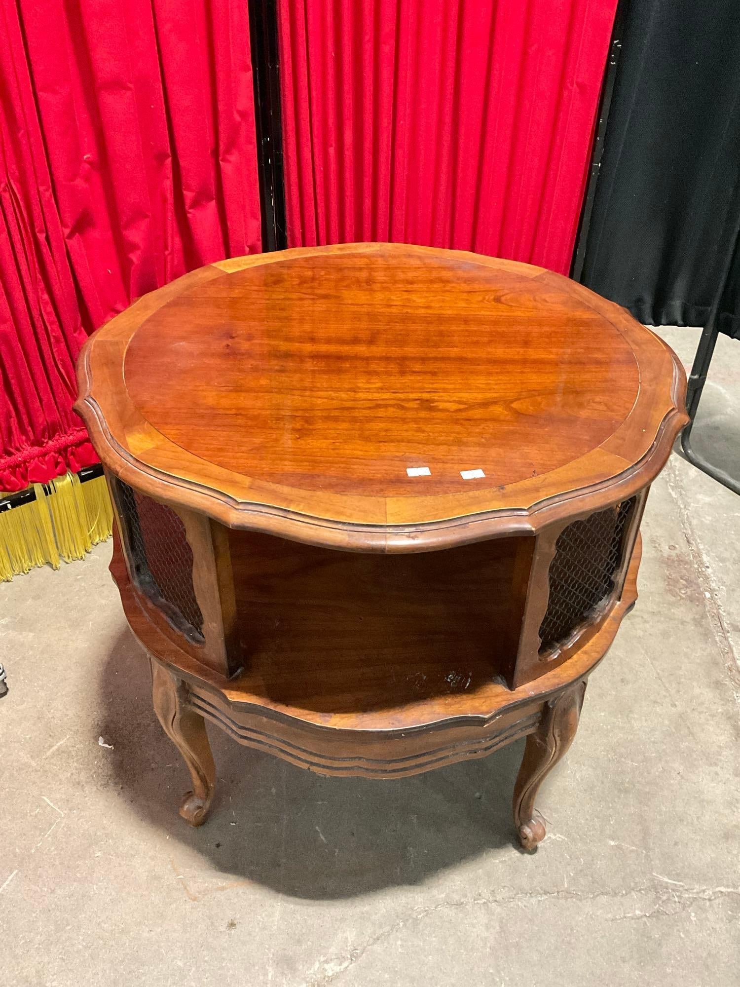 Antique 2-Tier Round Oak Side Table w/ Sweet Scalloped Edge & Decorative Wire Panels. See pics. (1 of 6)