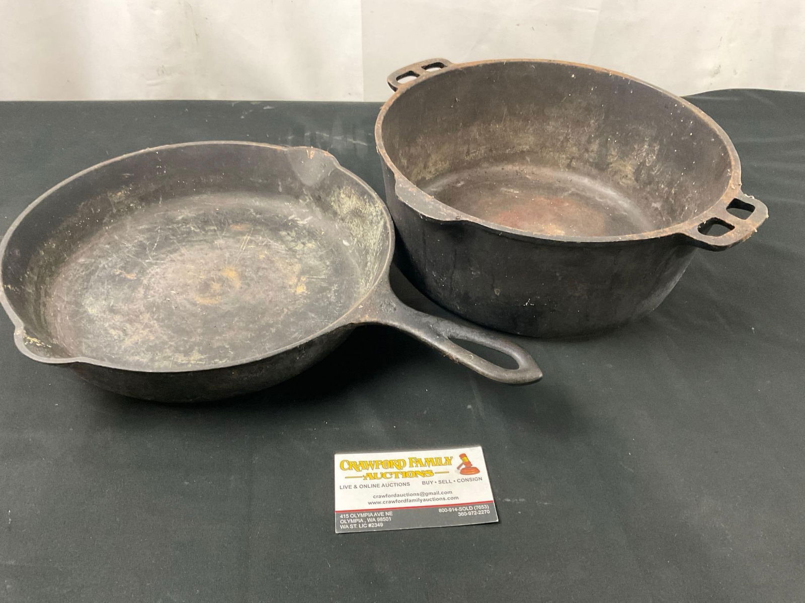 Pair of Cast Iron Pieces, 11 inch Skillet & 2+ quart Pot Wagner Ware: Appears to be in good shape. The pot is marked Wagner Ware Sidney 0 1268A. The pan measures approx 11 inches in diameter. See pics. E-2718