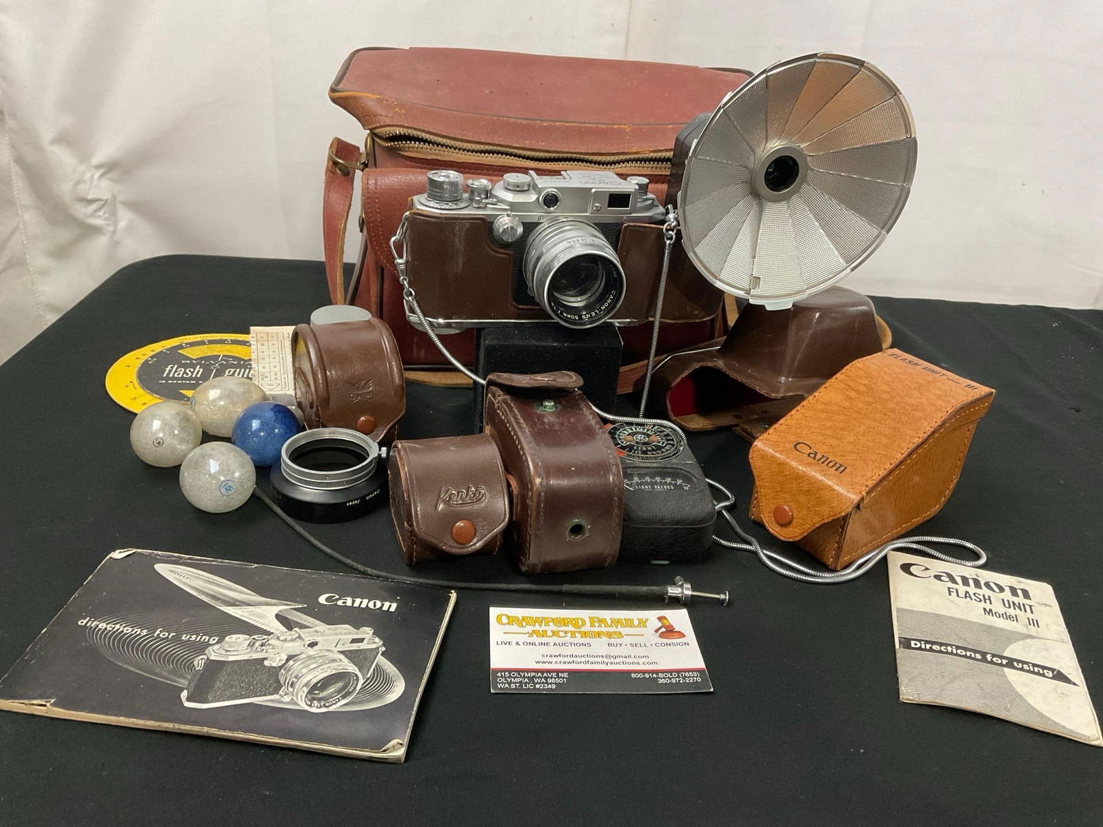 Vintage Canon Model II F EP 35mm Rangefinder Film Camera w/Flash Unit model III & Accessories & C... (1 of 10)