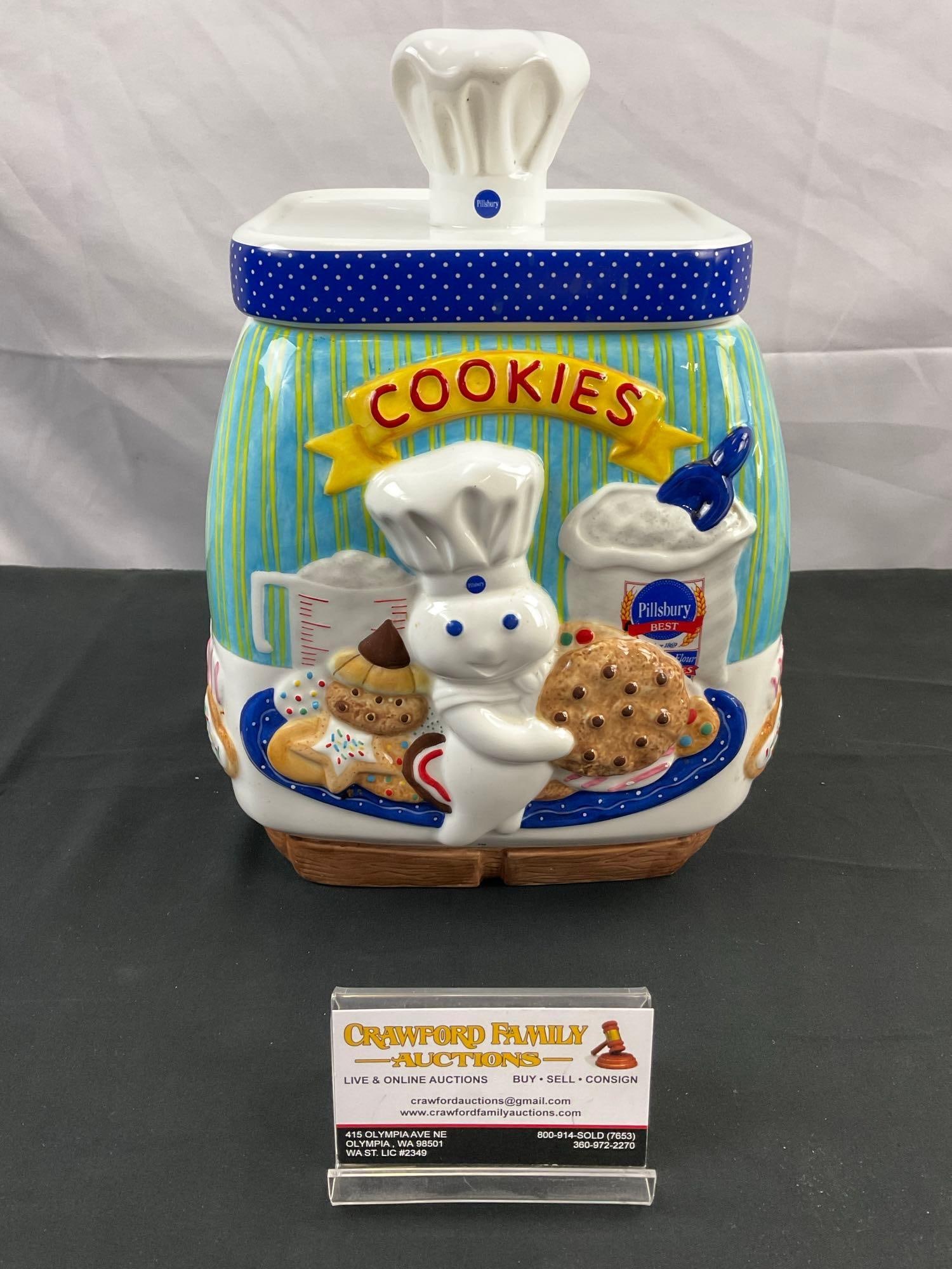 Danbury Mint "The Pillsbury Doughboy Painted" Porcelain Lidded Novelty Cookie Jar. See pics. (1 of 7)