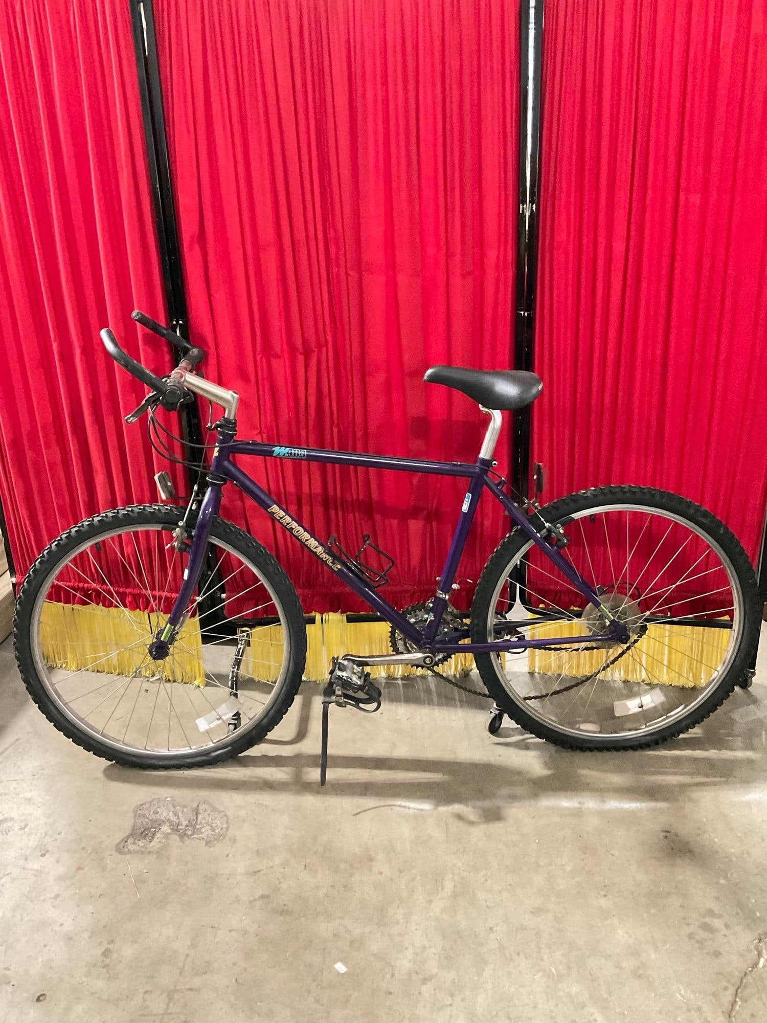 Vintage Performance USA M404 Men's Purple Mountain Bicycle w/ Shimano Hand Brakes. See pics. (1 of 9)