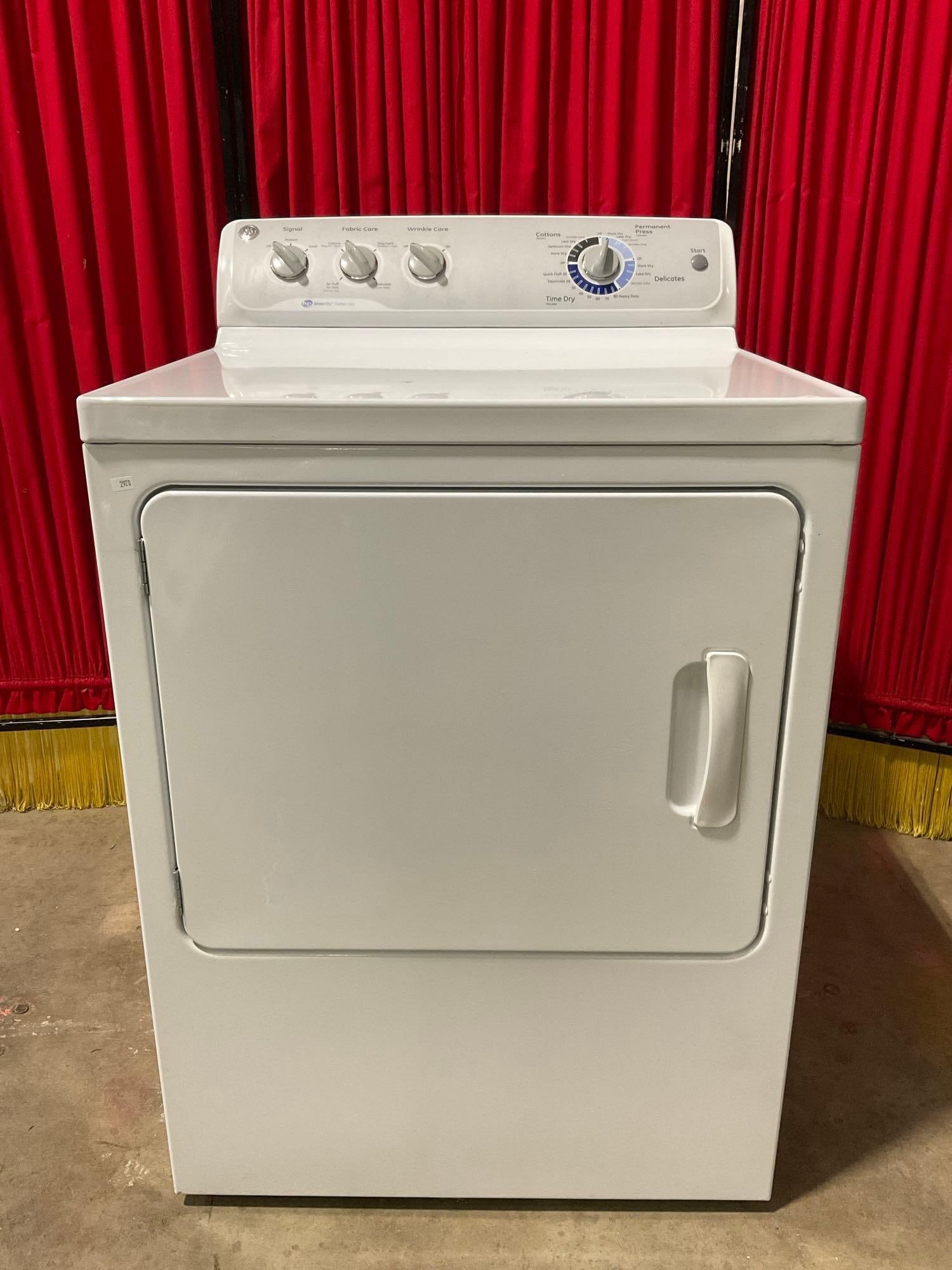 GE Electric Clothes Dryer Model GTDP490ED0WS. Used, Untested, Working at Consignors'. See pics. (1 of 9)