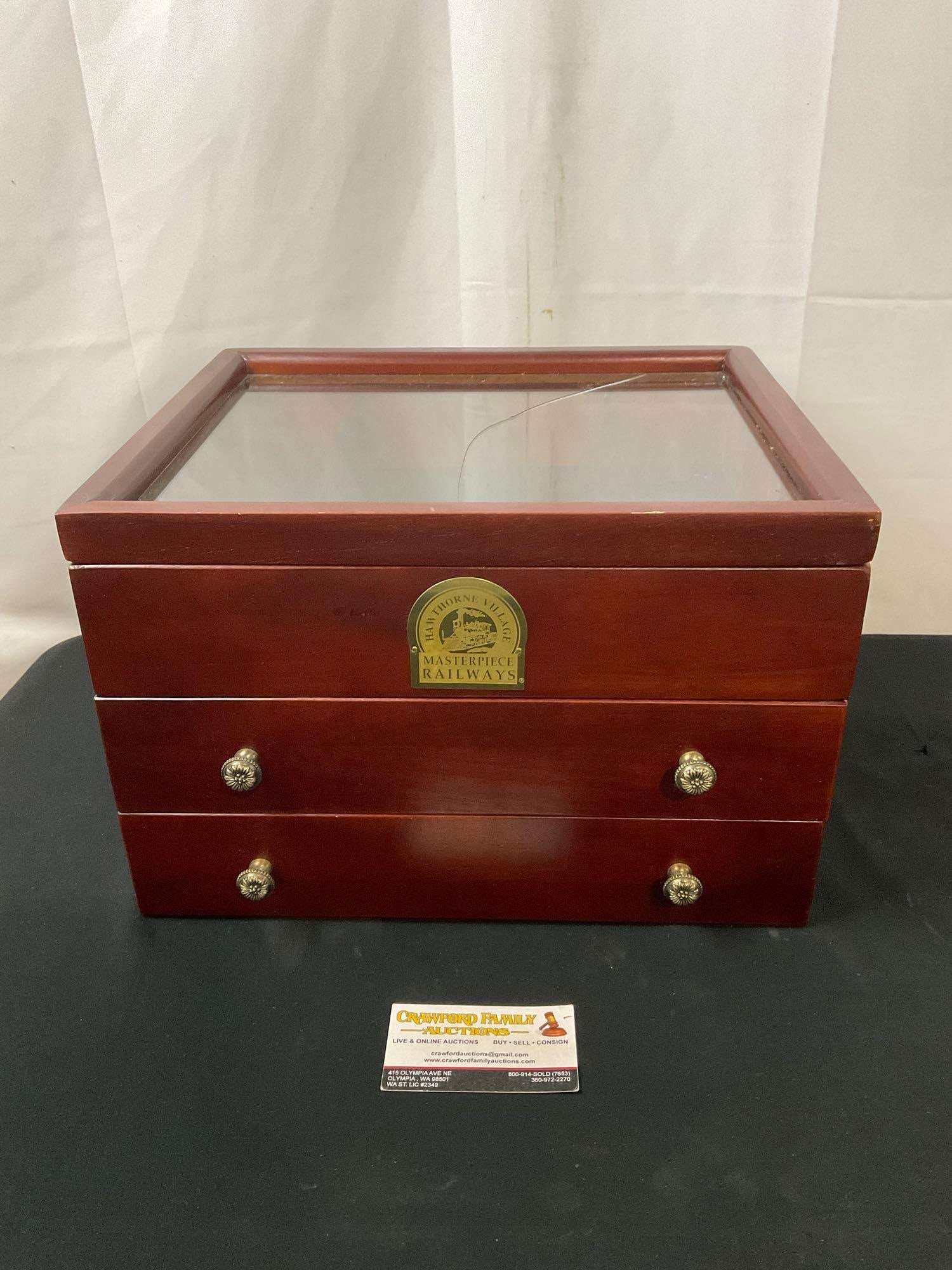 Vintage Hawthorne Village Masterpiece Railways Glasstop & 2 Drawer Display Case (1 of 5)