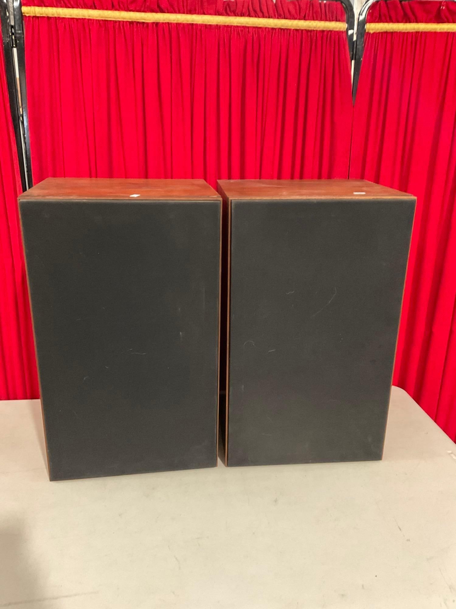 Pair of JBL L100 Bookshelf Loudspeaker System Speakers in Gorgeous Wood Case (1 of 6)