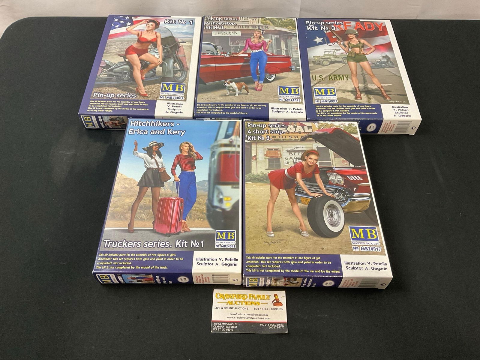 5x Master Box Pin Up Model Kits, #s 24001, 24003, 24015, 24017 & 24041: Appears to be in good shape. The pieces all seem to be included. See pics. E-2970