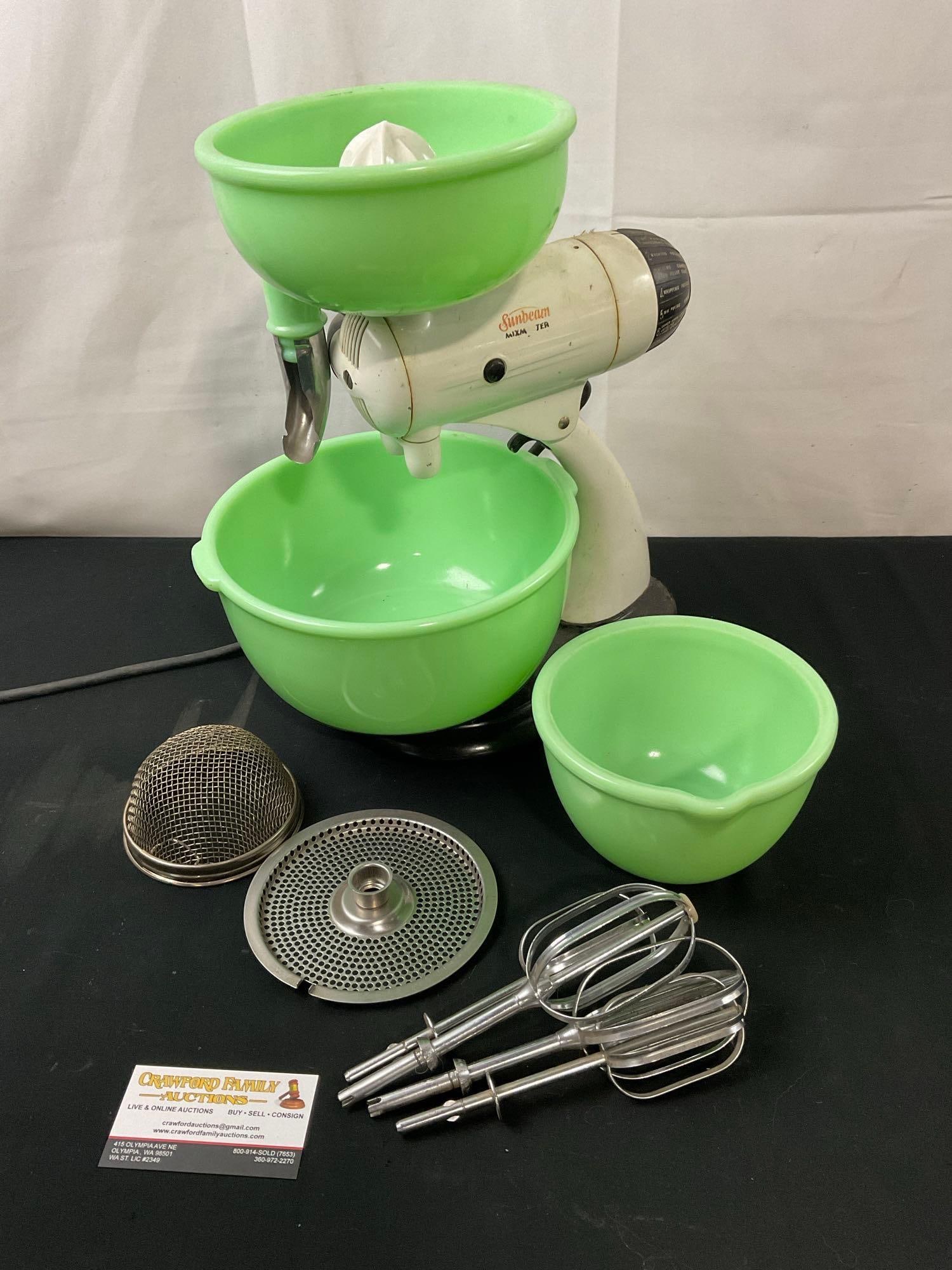 Vintage 1940s-50s Sunbeam Mixmaster w/ Jadeite Glass Bowls & accessories, 10 speeds (1 of 6)