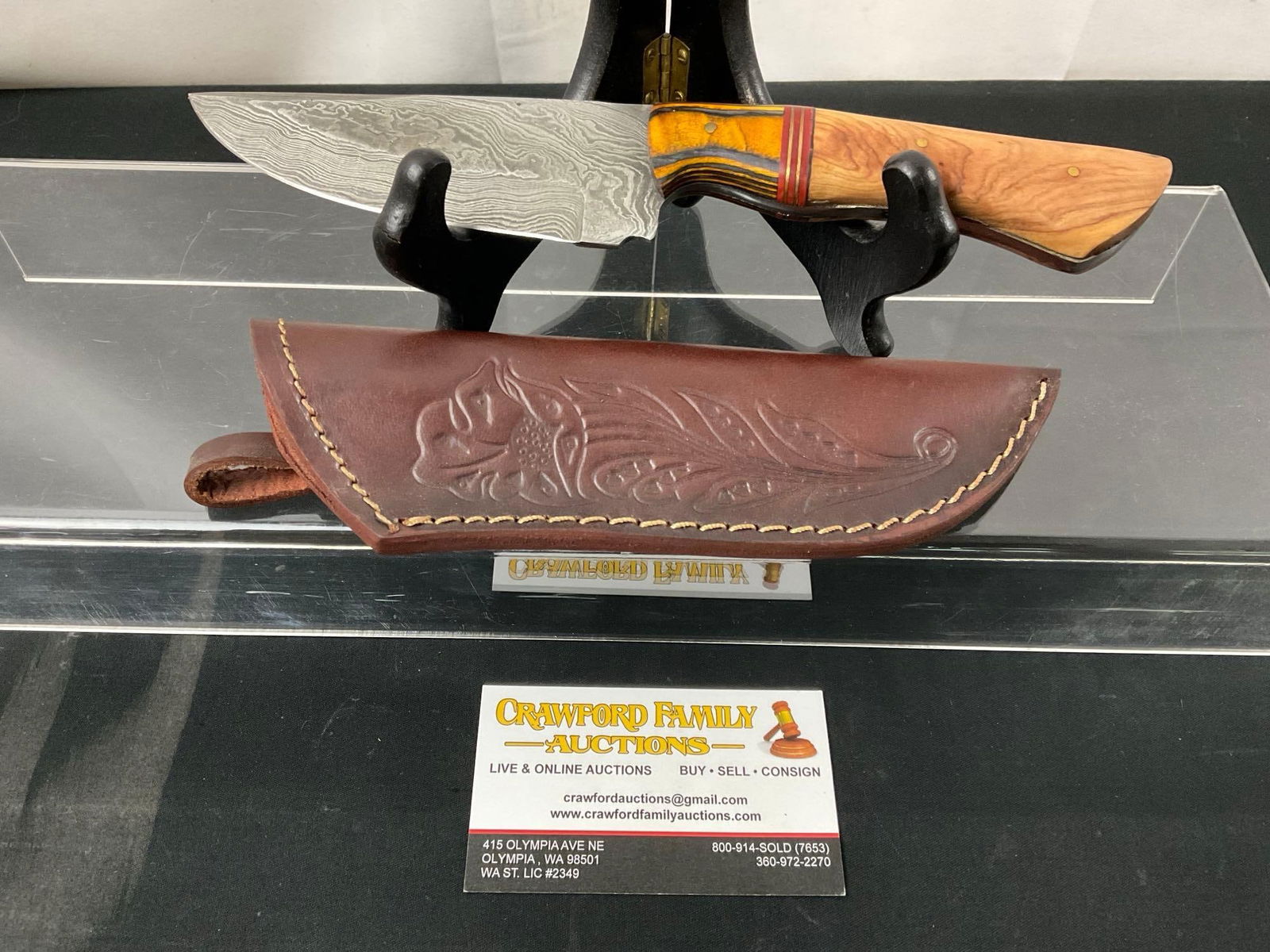 Handmade Damascus Steel Knife w/ Two Tone Handle & Custom Leather Sheath w/ unique design (1 of 3)