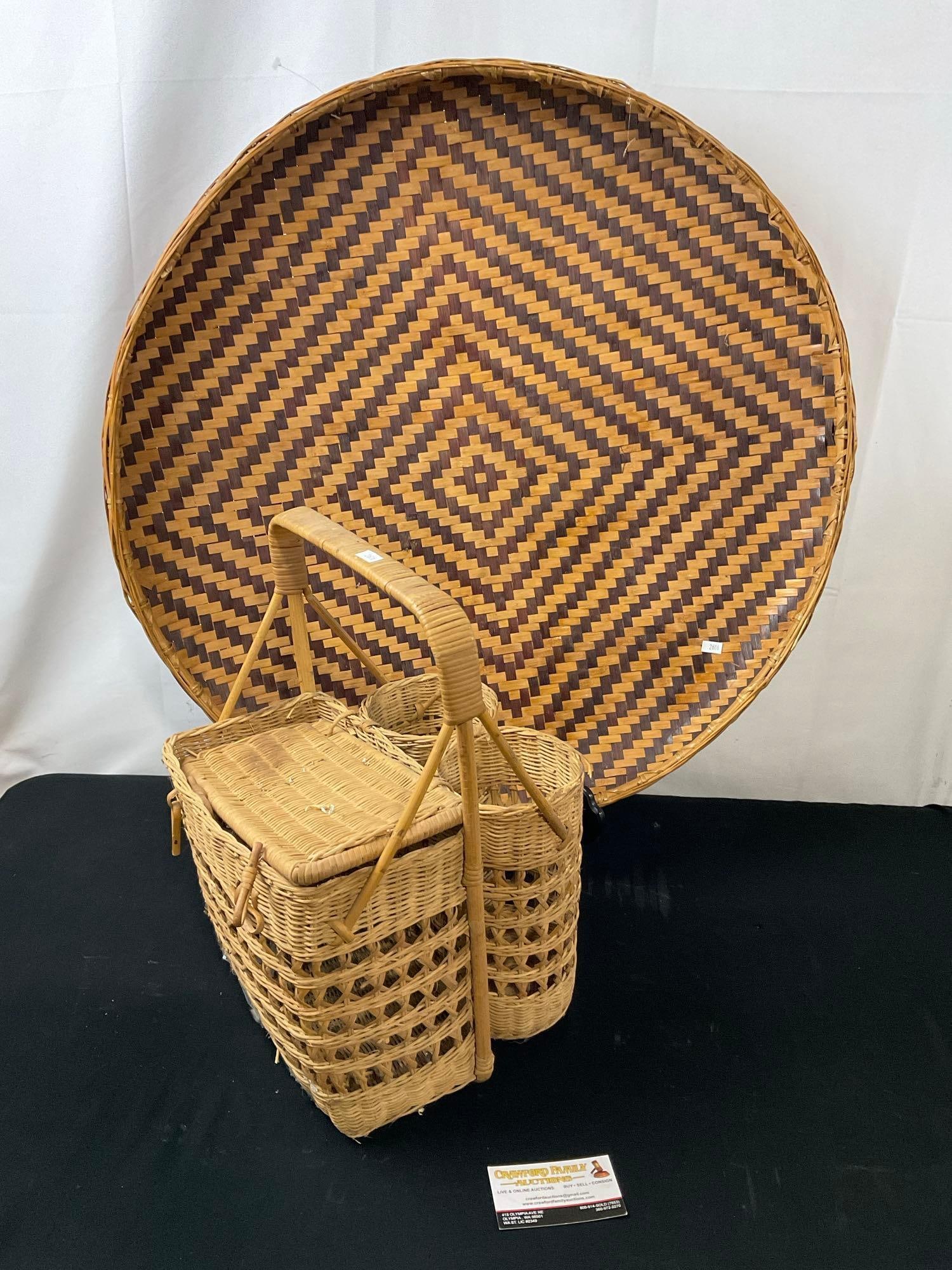 Camping Wicker Picnic Basket w/ 2 bottle holders & Large Rattan Basket 27 inches in diameter (1 of 6)