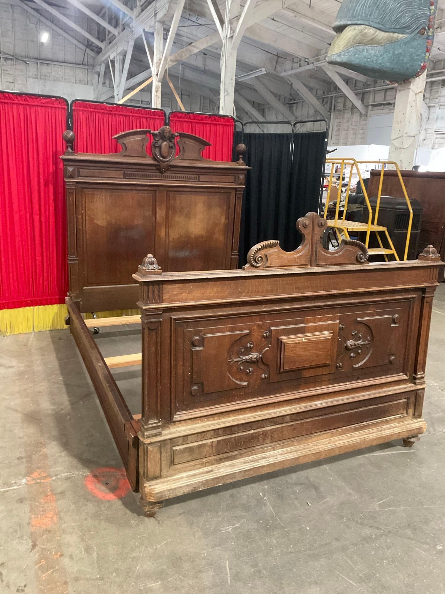 Antique Eastlake Tiger Oak Carved Full Bed Frame with diy extended frame - See pics (1 of 6)