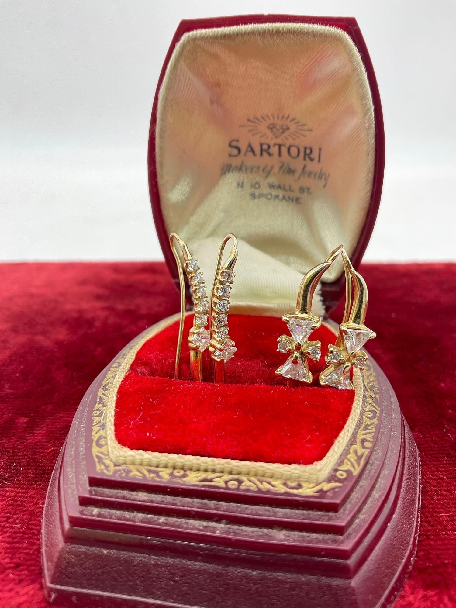 2x Pair of cute 14k yellow gold and CZ earrings - 4.4 grams total: JC-3280