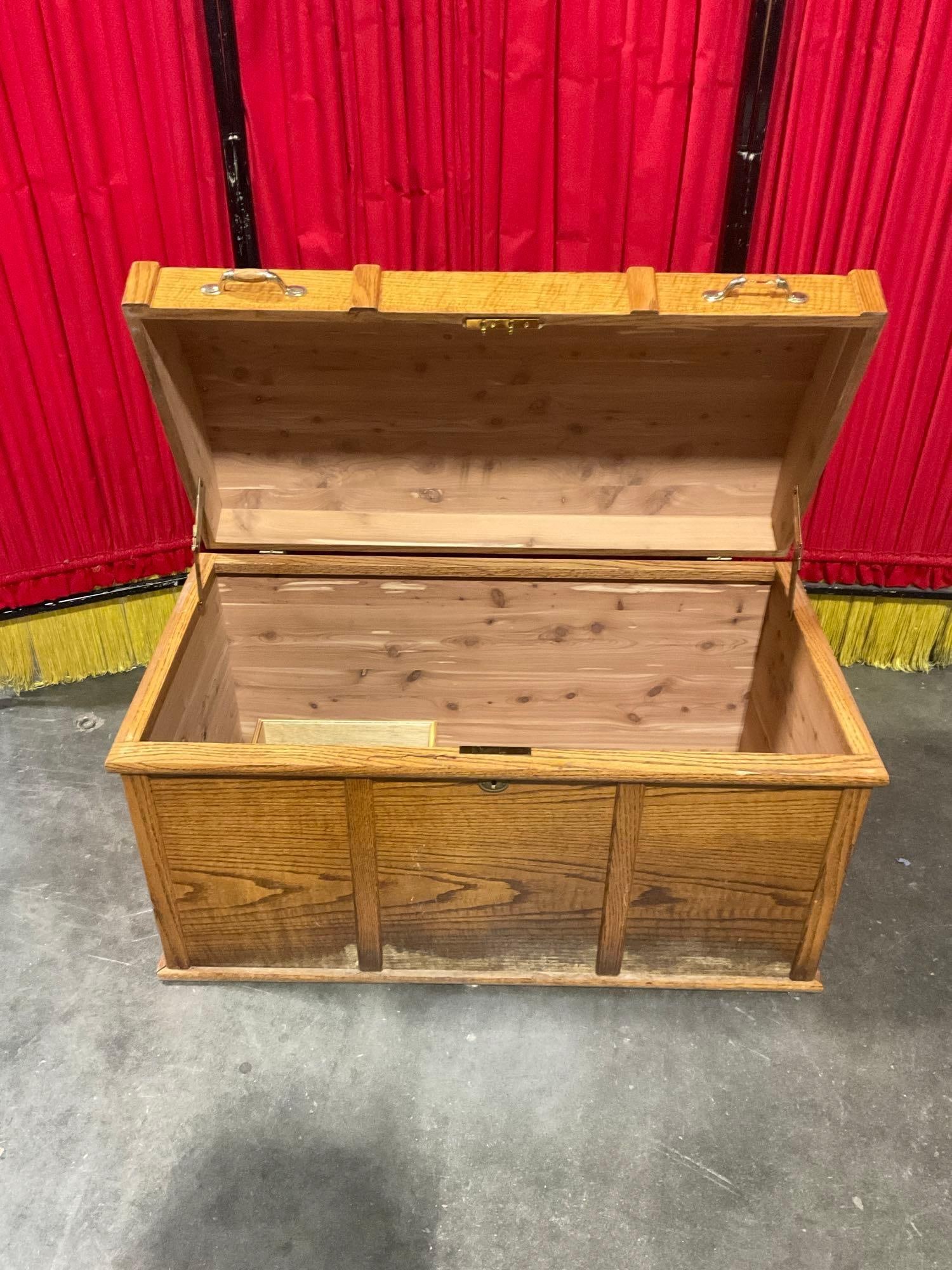 Vintage Cedar Trunk / Chest w/ Brass Fixtures & Wood Handles - See pics (1 of 5)