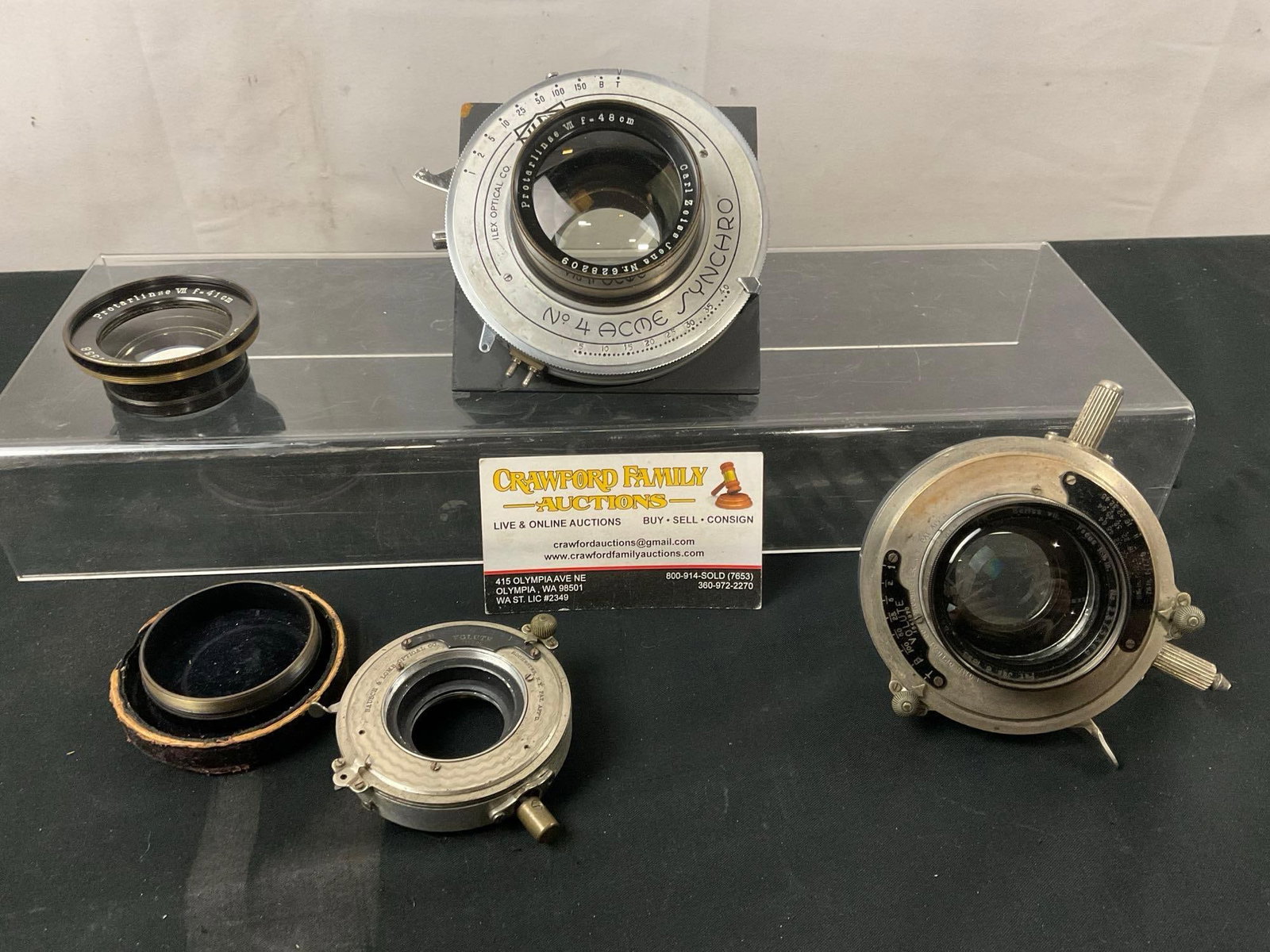 2x Bausch & Lomb Volute Flange, one w/ Lens, Bausch & Lomb Protar & Carl Zeiss Jena Protarlinse VII: Few of the pieces have a patent date of about 1896. Appears to be in good shape, some signs of age can be seen. See pics. E-414