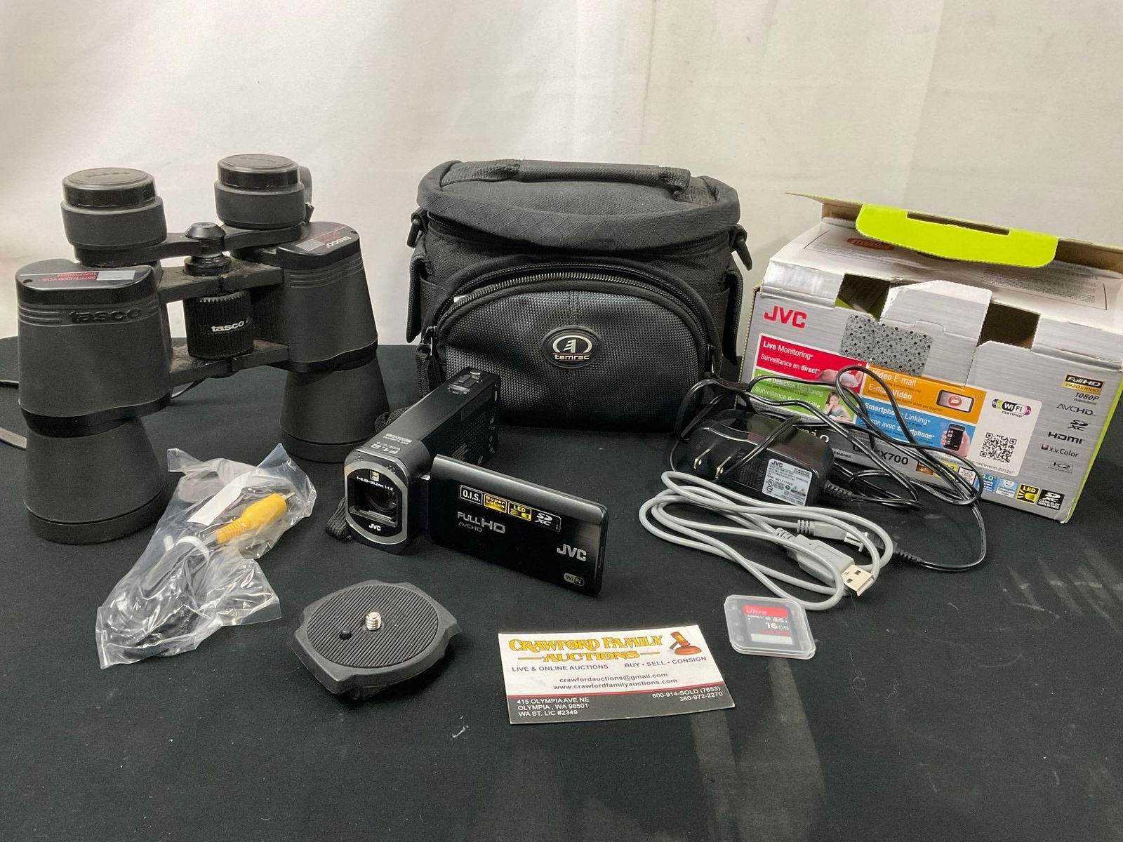 JVC HD Everio GZ-VX700 Camcorder & Tasco 10x50mm Zip Focus Binoculars (1 of 6)