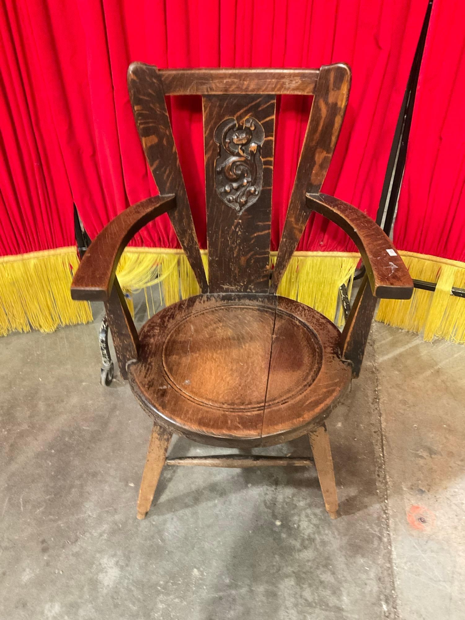 Antique 1930's Tiger Oak Dutch Arm Chair W/ Carved Back - See pics: Has crack down seat - Doesn't effect sitting in it purely cosmetic. Nice piece. Gorgeous grain. T-3170 *Freight Required if shipped*
