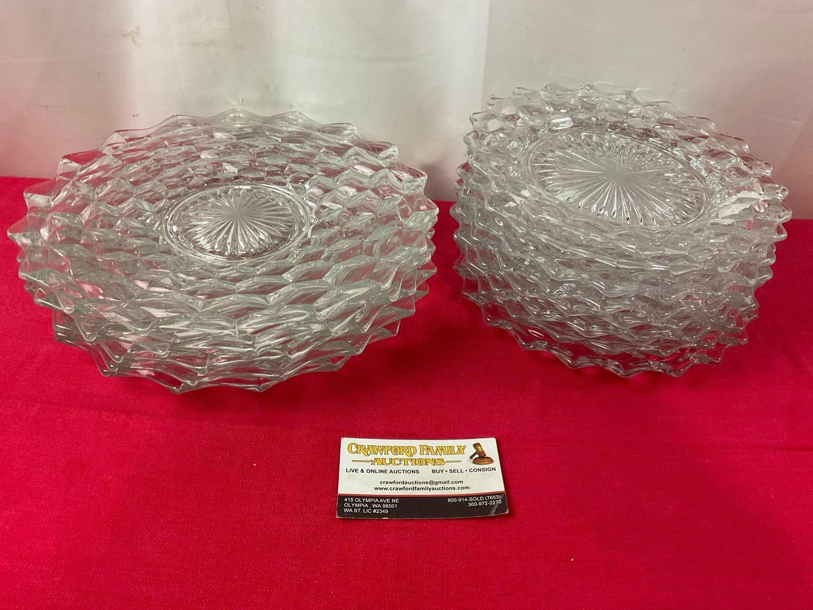 Antique Fostoria American Clear pattern, 5 dinner plates, 8 lunch plates: Appears to be in good shape. The largest piece measures approx 8.5 inches in diameter. See pics. E-3290