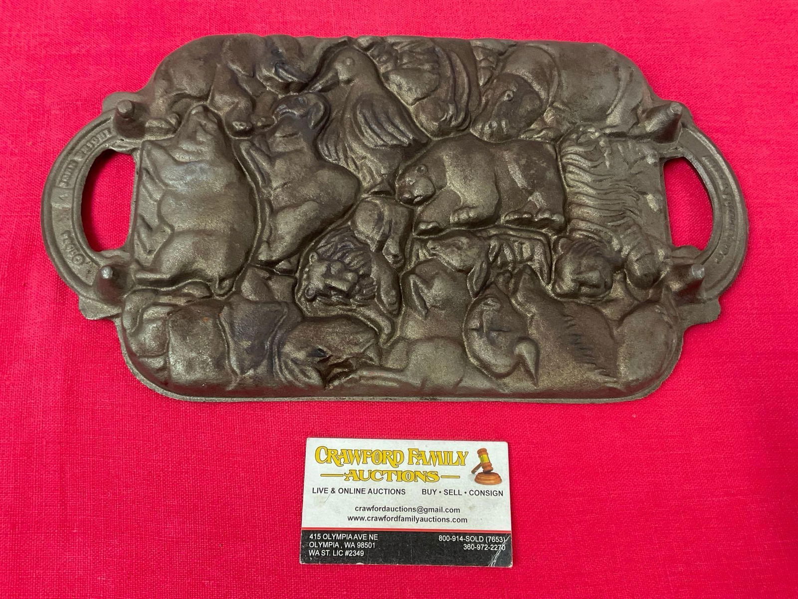 Vintage 1984 Animal Puzzle Mold by John Wright, Cast Iron Pan w/ intricate designs: Appears to be in good shape, shows some signs of use. The pan measures approx 13.5 inches long, and about 7.5 inches wide. See pics. E-3190