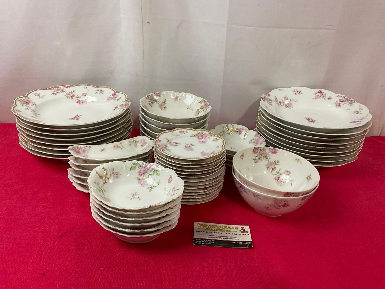 Vintage Haviland Limoges China, Schleiger 39 pattern, 55 pieces, pink flowers w/ gilt details (1 of 4)