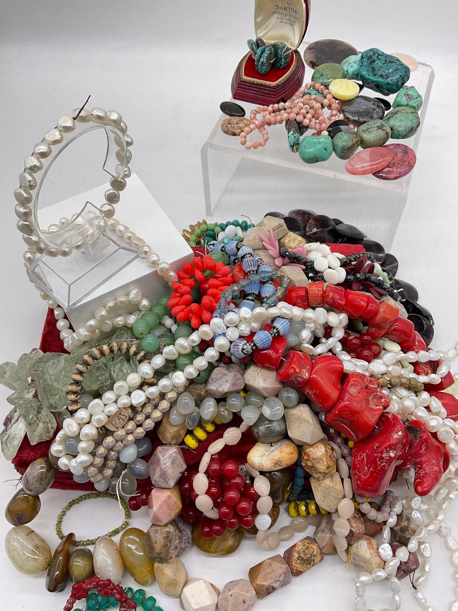 50+ pcs Vintage Bead Strands. Bakelite, Freshwater Pearls, Turquoise, Coral & more! See pics. (1 of 5)