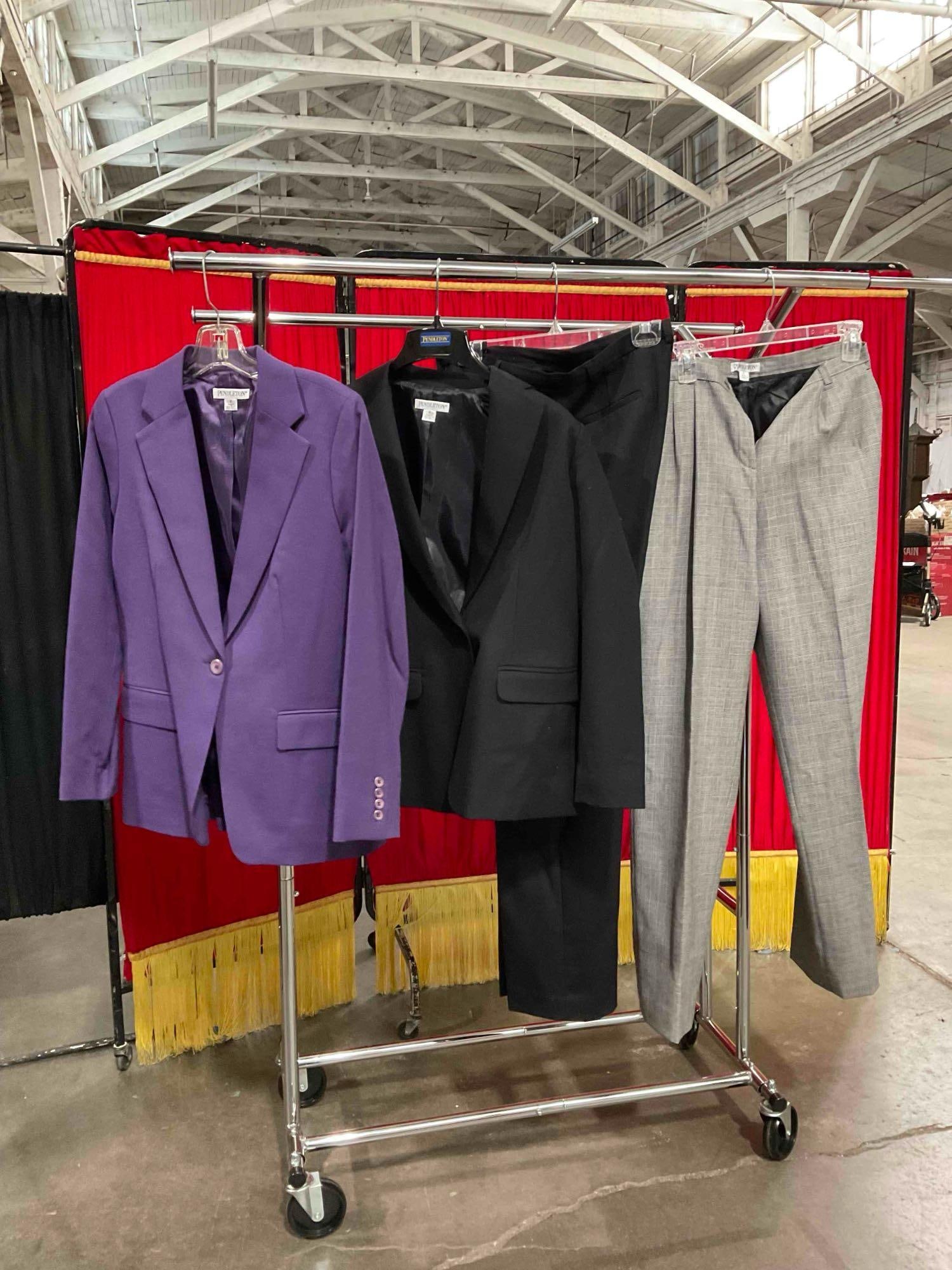 3 pcs Pendleton Women's Size 8 Wool Clothes. Blazer, Pantsuit & Trousers. Look Unworn. See pics.: 3 pcs Pendleton Women's Size 8 Wool Clothes. Blazer, Pantsuit & Trousers. Look Unworn. Condition is very good. Measures 24" x 30" DM-3333