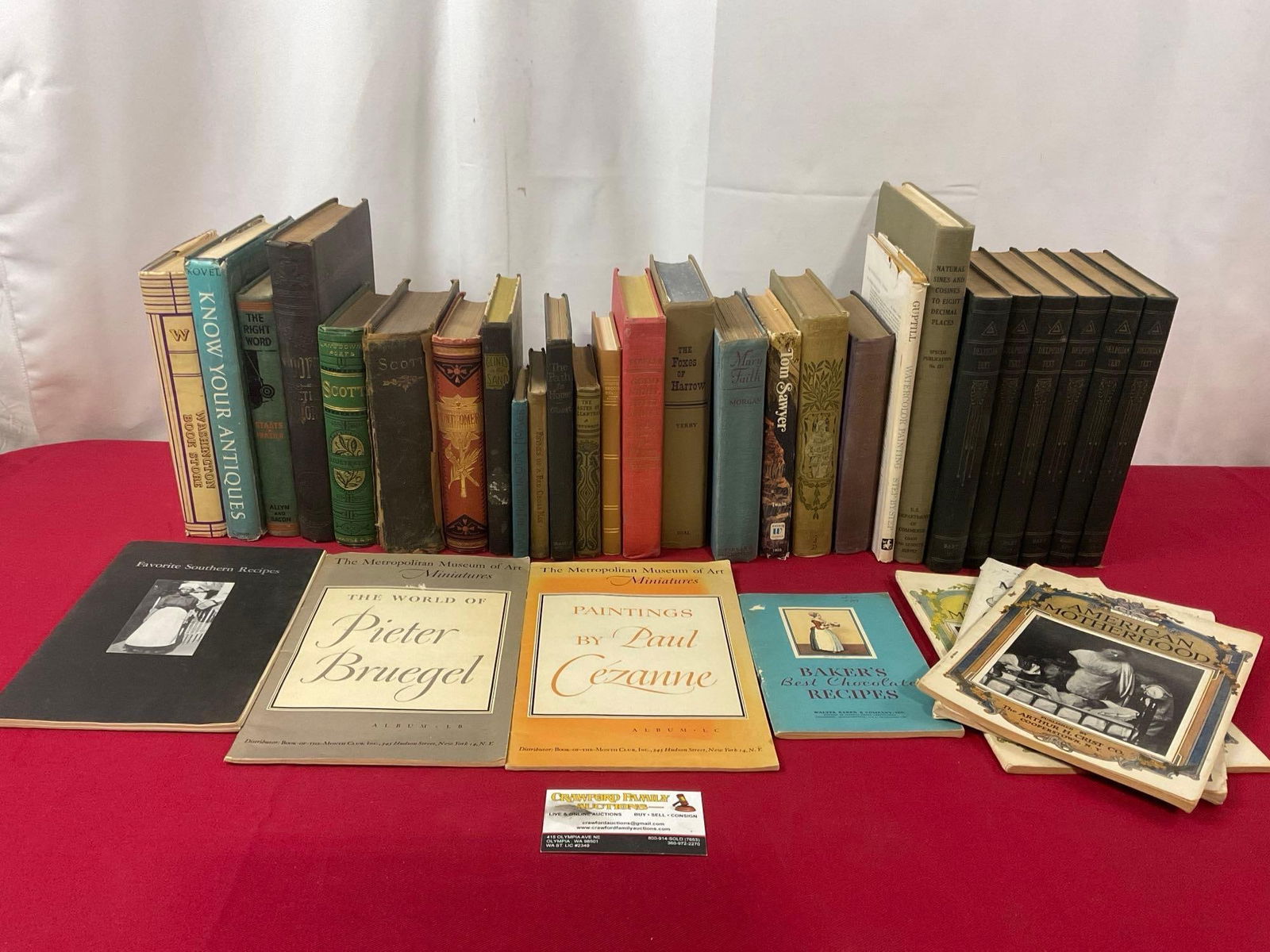 Vintage Collection of Books, 32 pcs, nice variety, Mark Twain, Poetry, Art Books & more (1 of 4)
